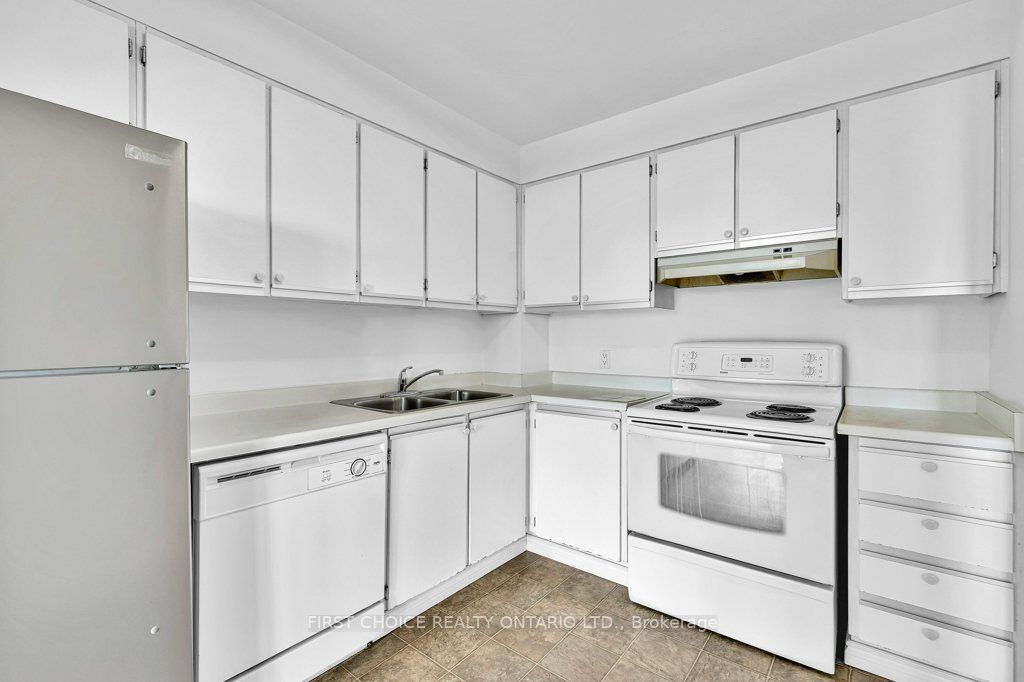 2871 Richmond Road 1208 Property Photo 19