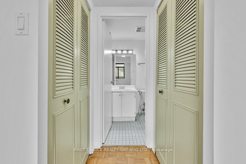 2871 Richmond Road 1208 Property Photo 25