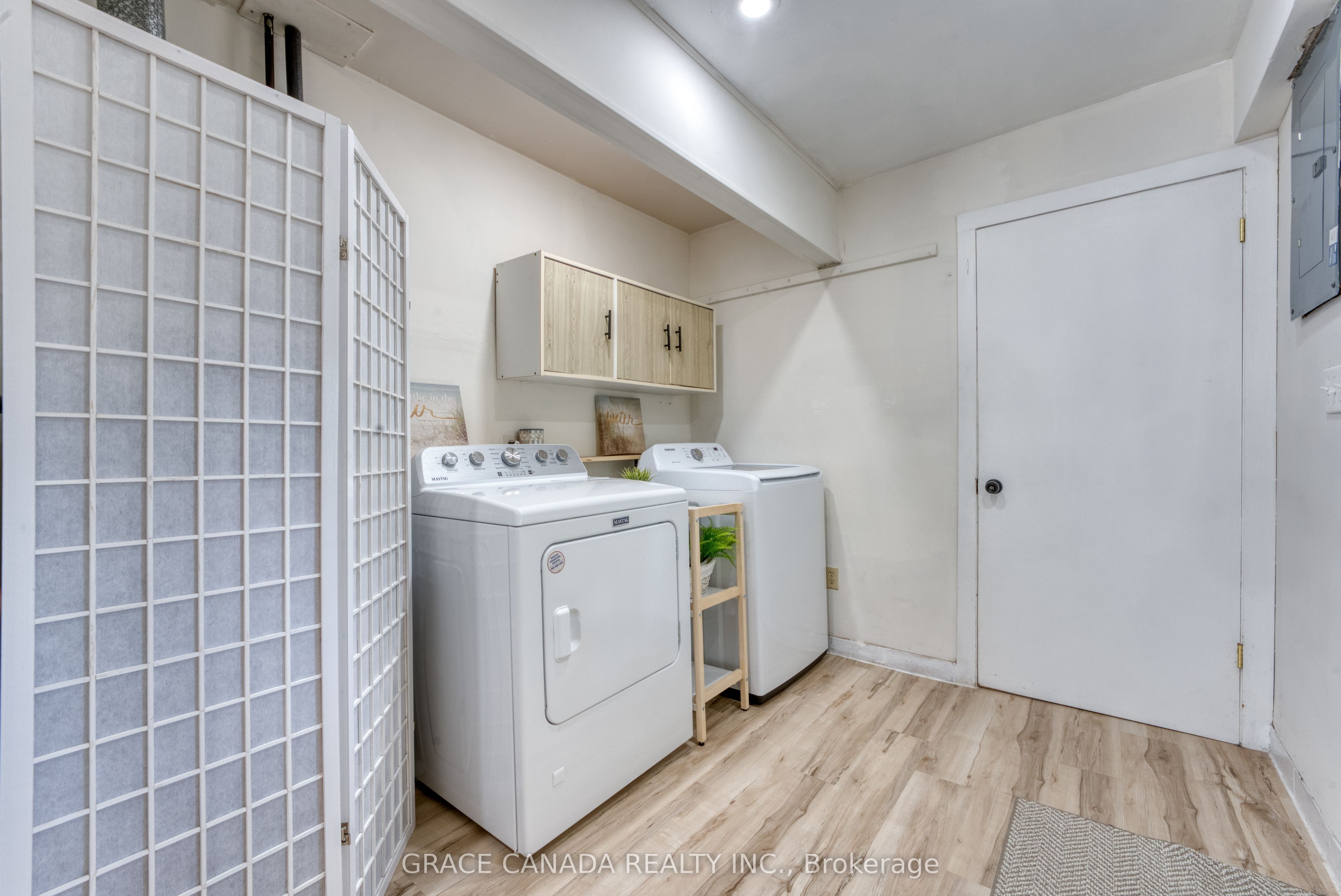 12437 St Thomas Street Property Photo 21