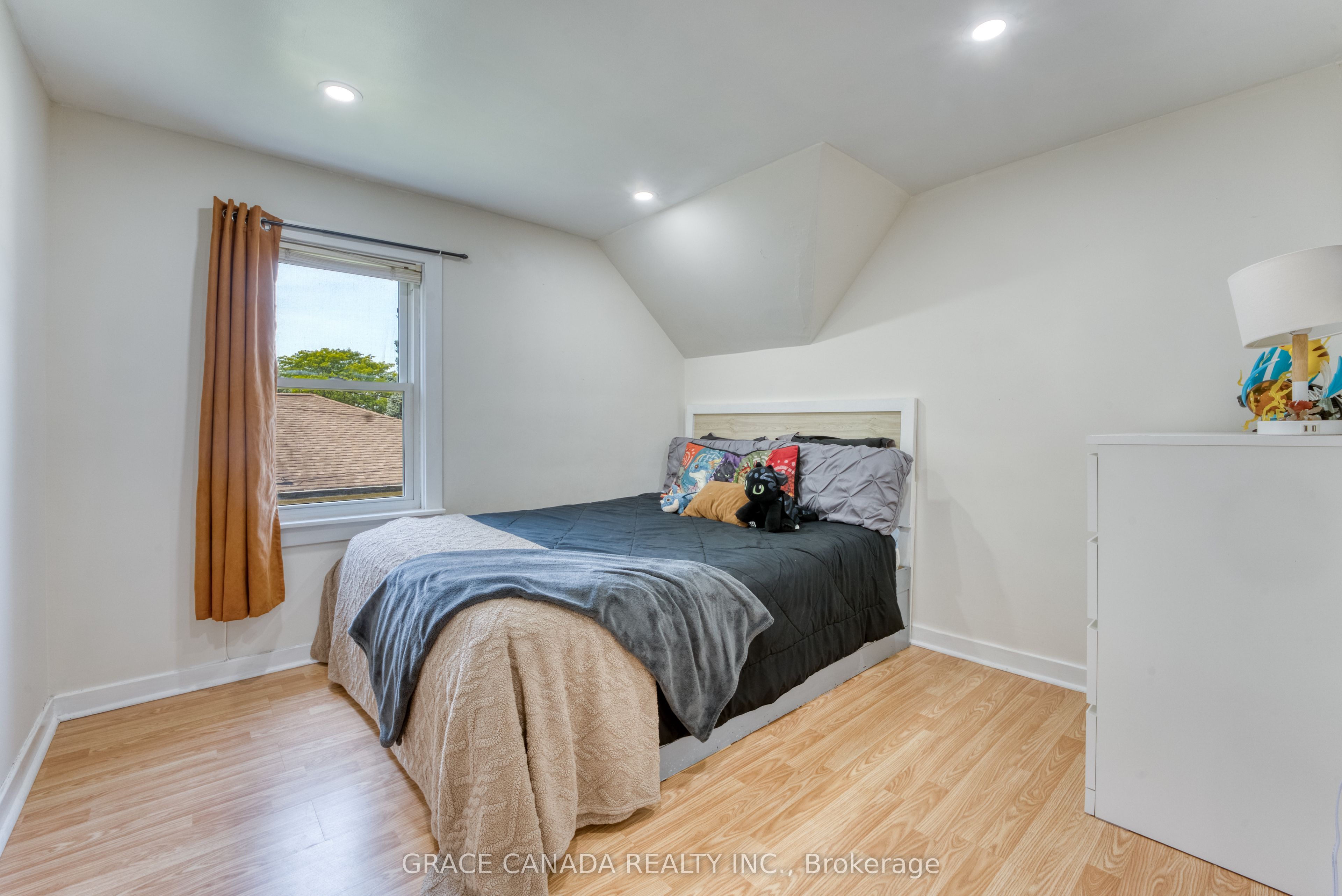 12437 St Thomas Street Property Photo 26