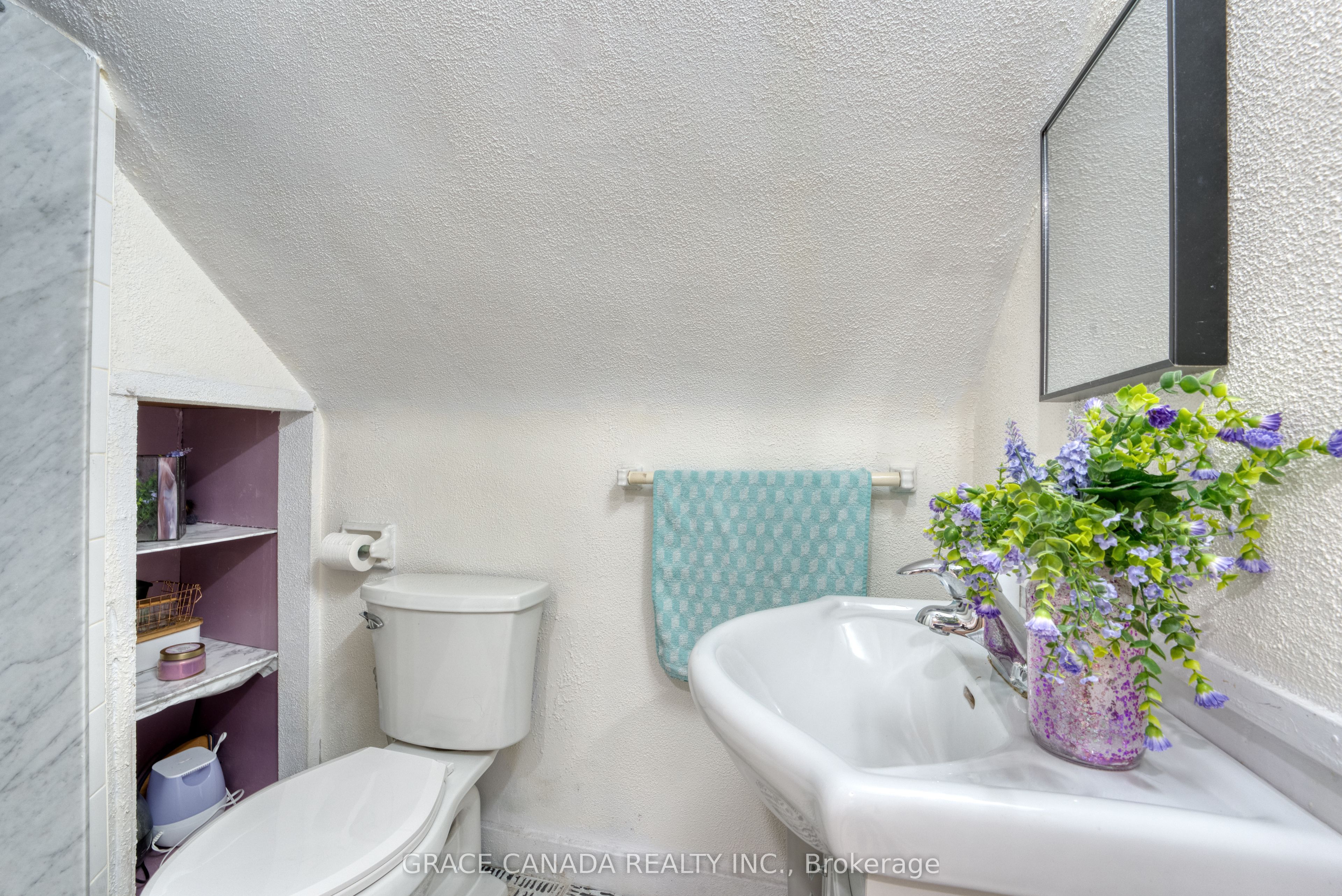 12437 St Thomas Street Property Photo 30