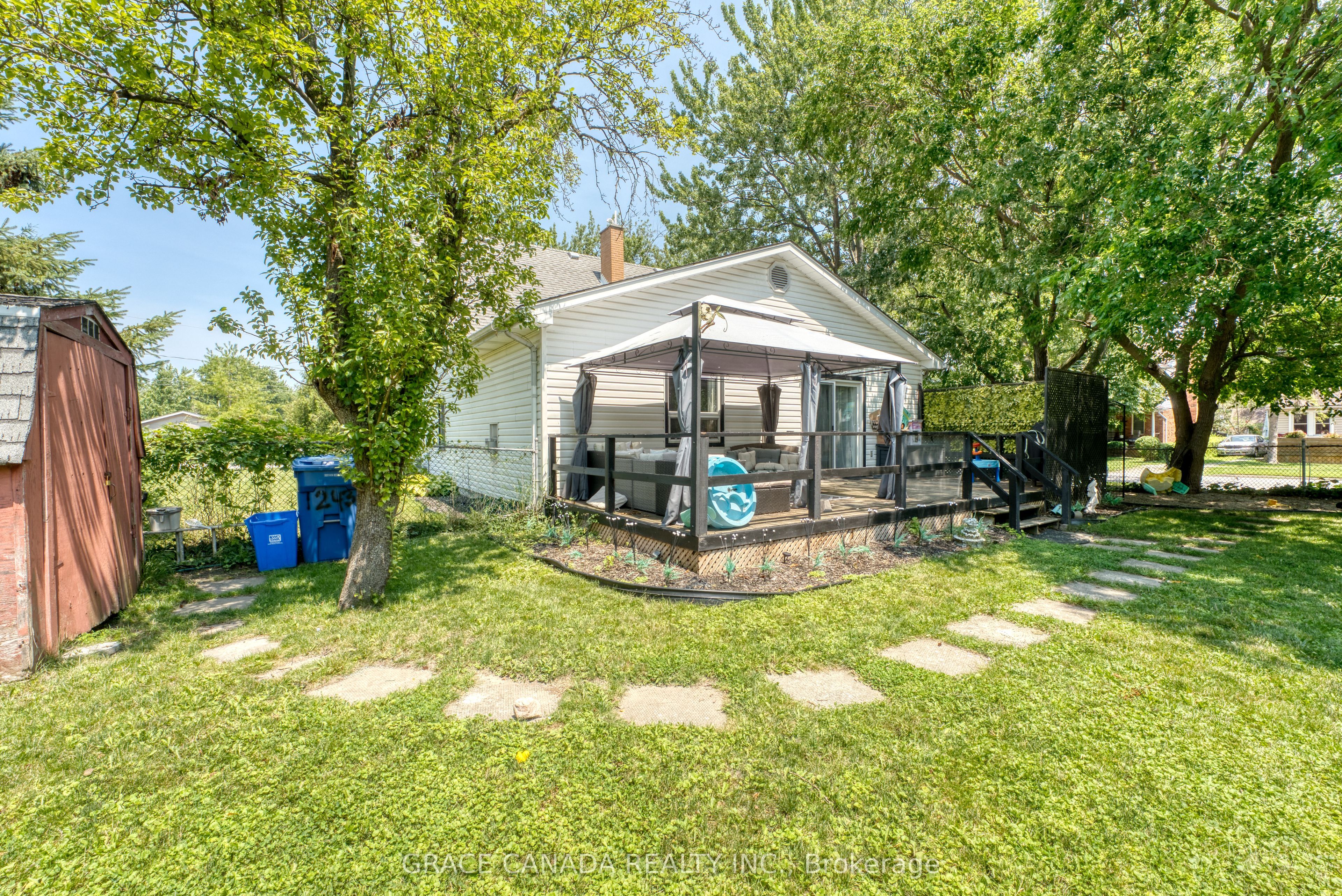 12437 St Thomas Street Property Photo 37