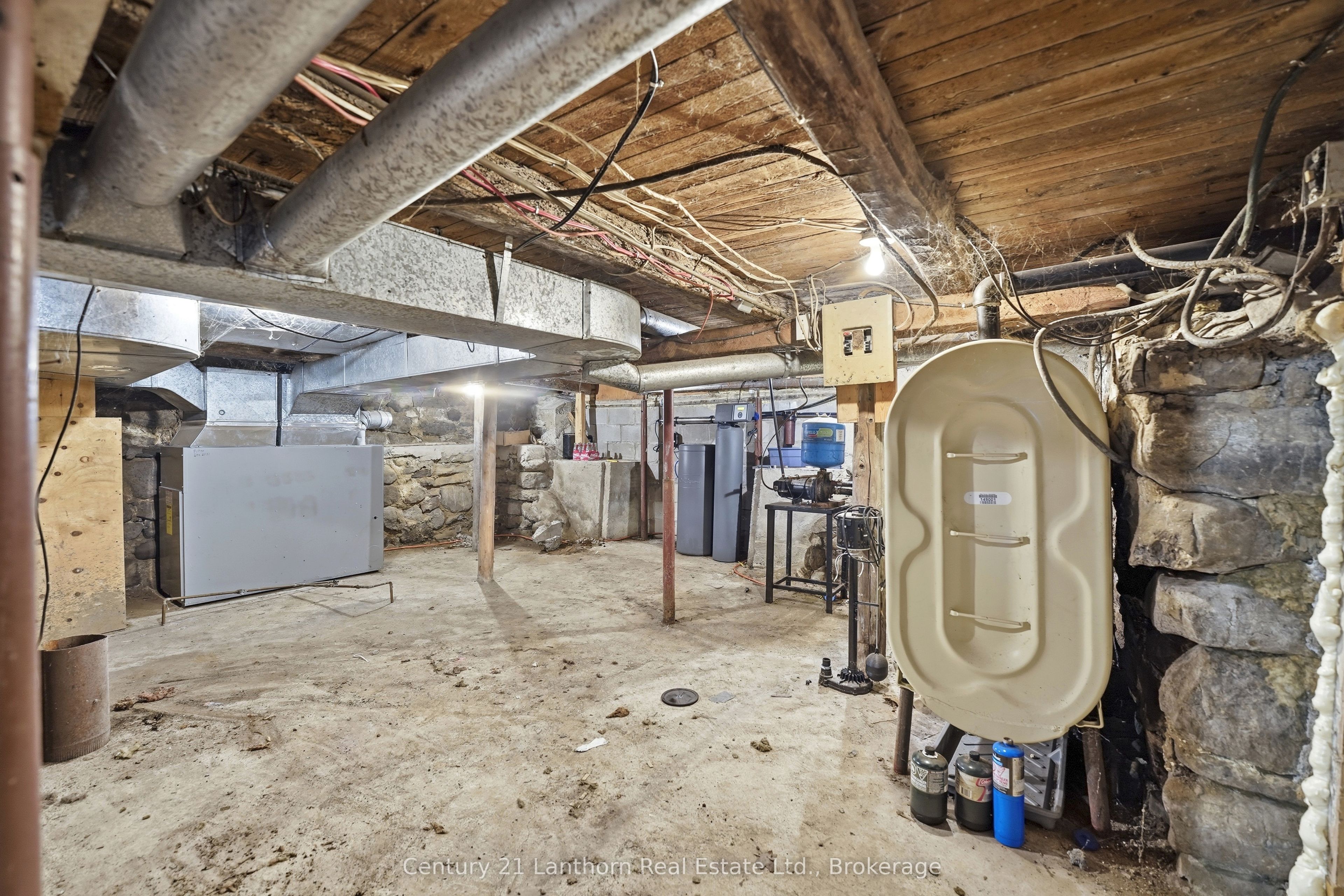 1504 Vanderwater Road Property Photo 28