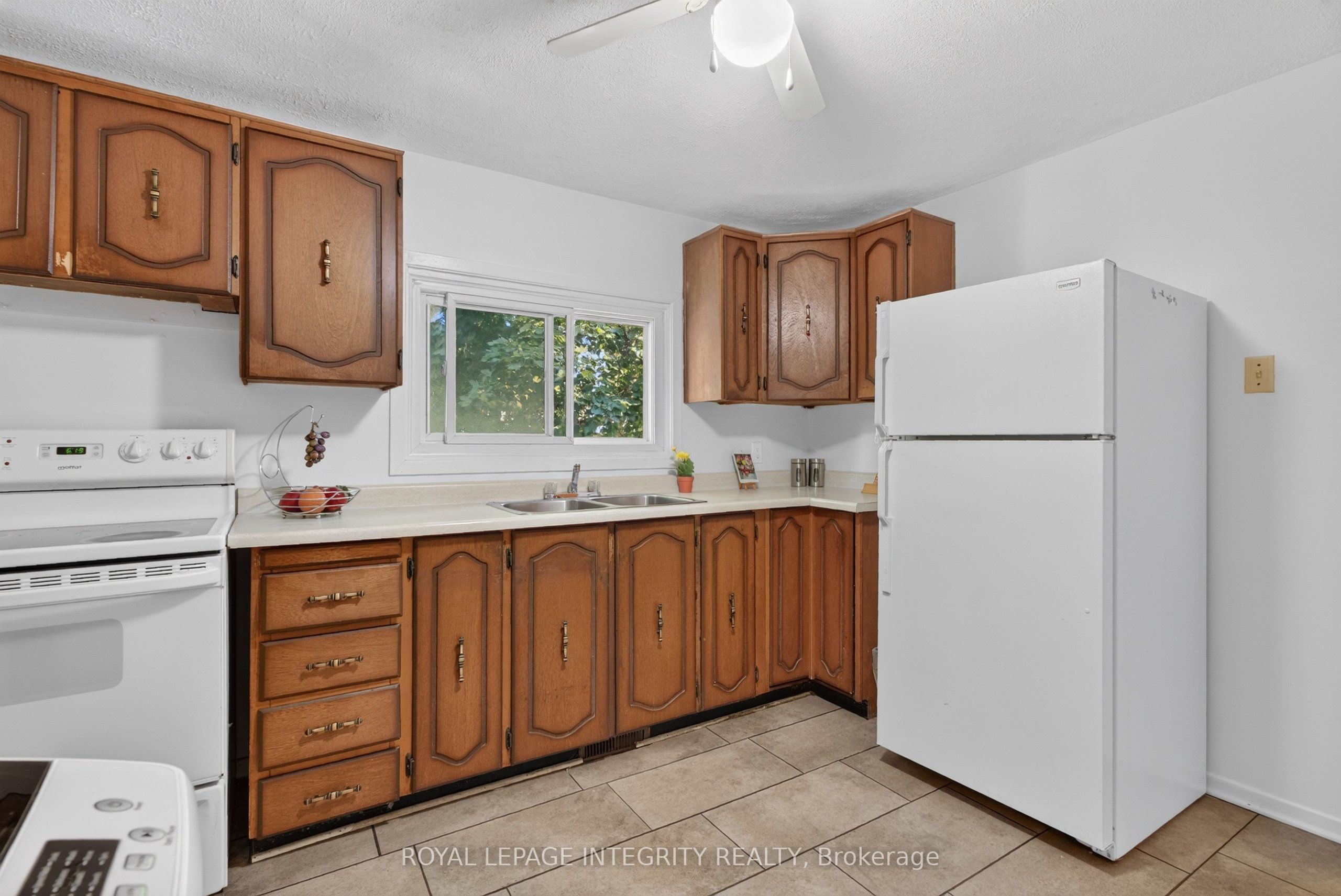 141 Percy Street Property Photo 23