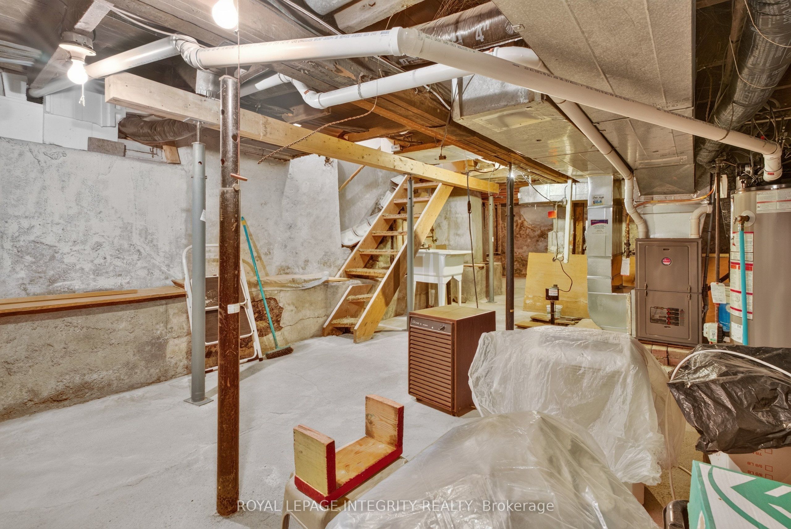 141 Percy Street Property Photo 37