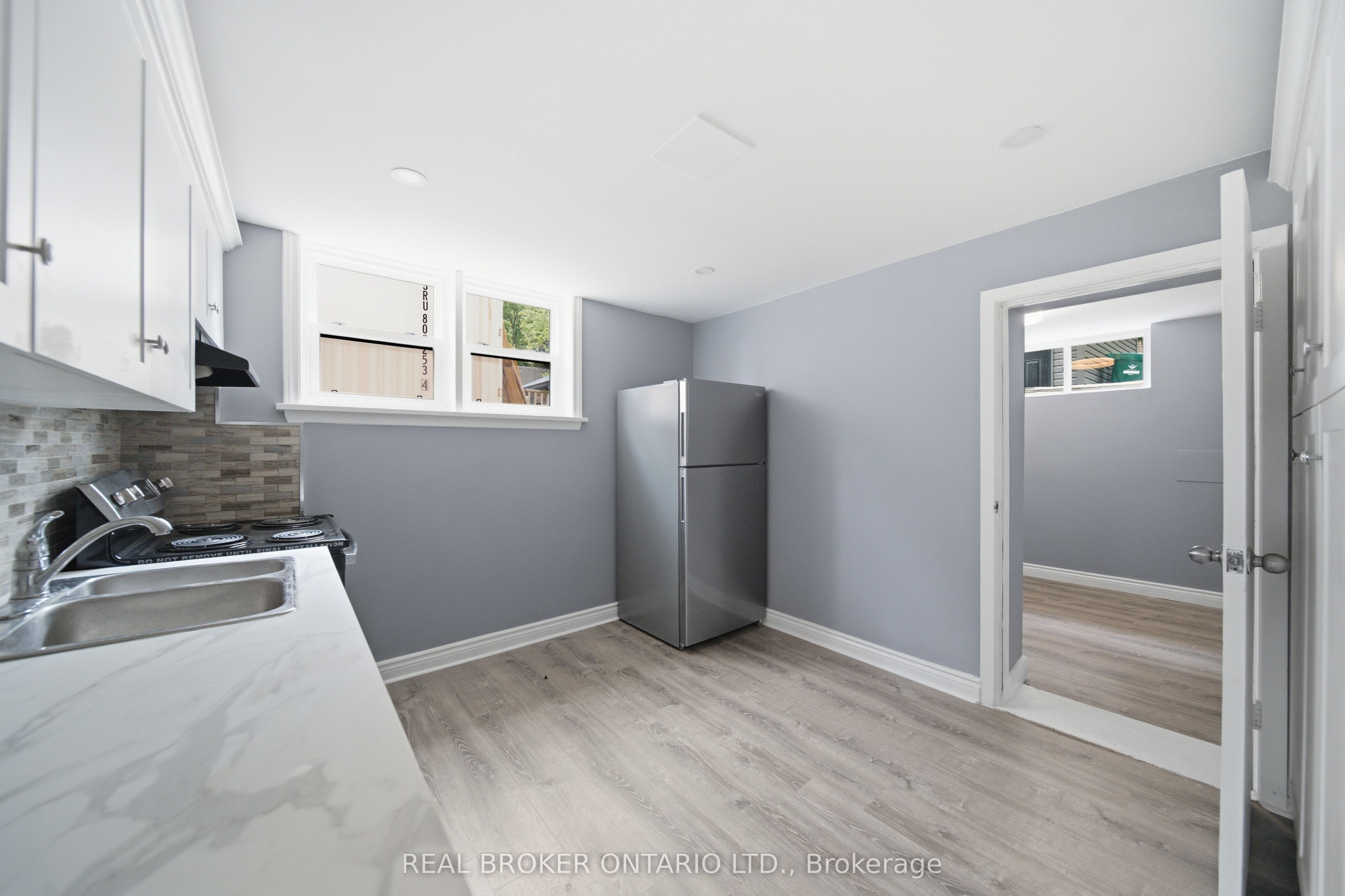 293 Highland Road E C Property Photo 7