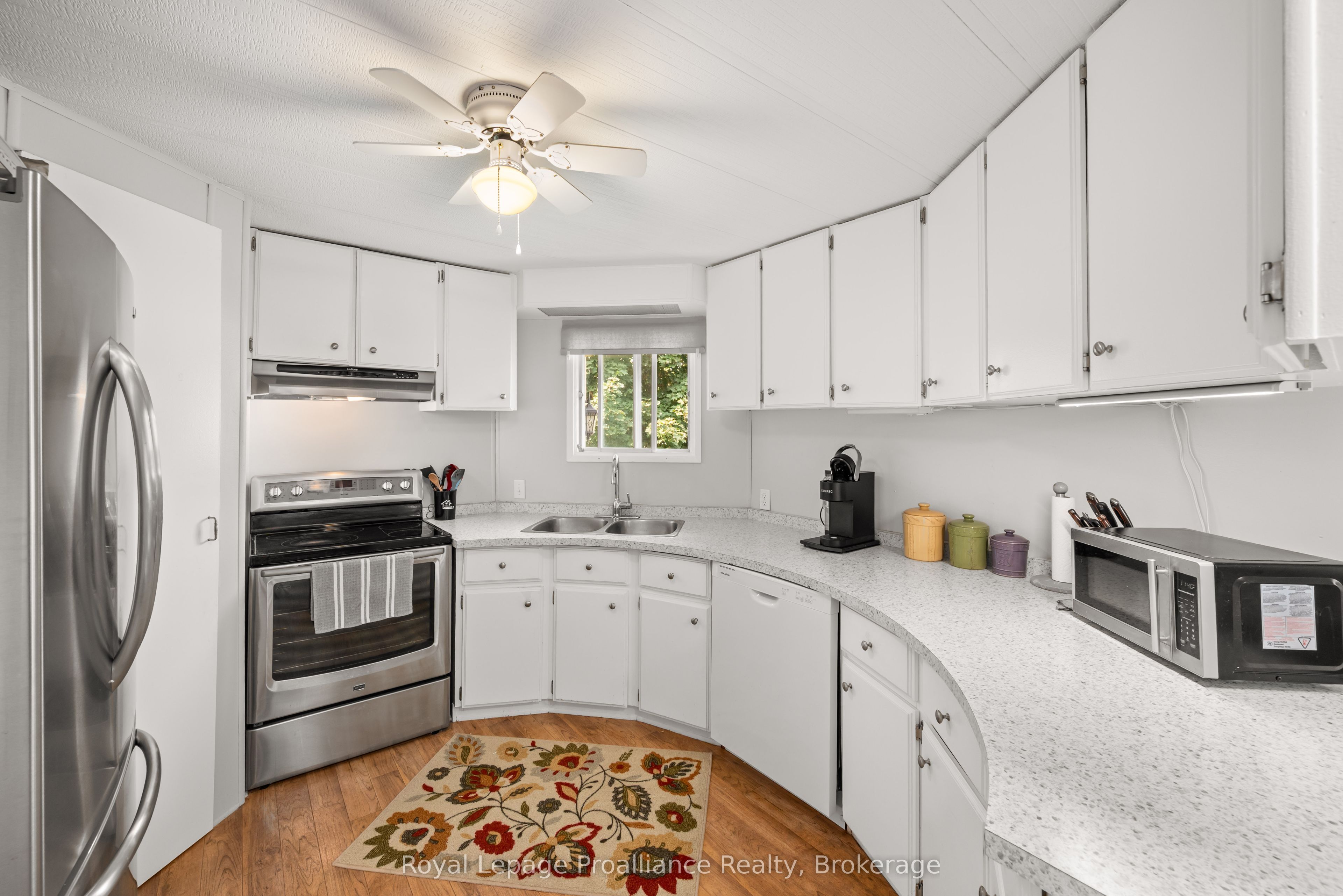 1064 Eighth Lane Property Photo 18