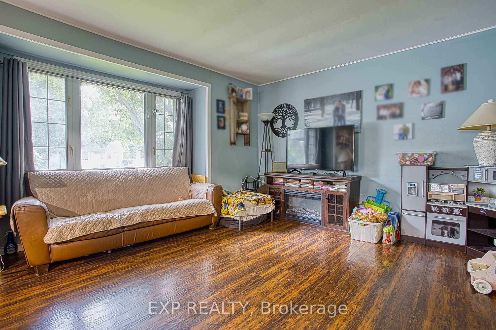 139 Glassco Avenue N Property Photo 7
