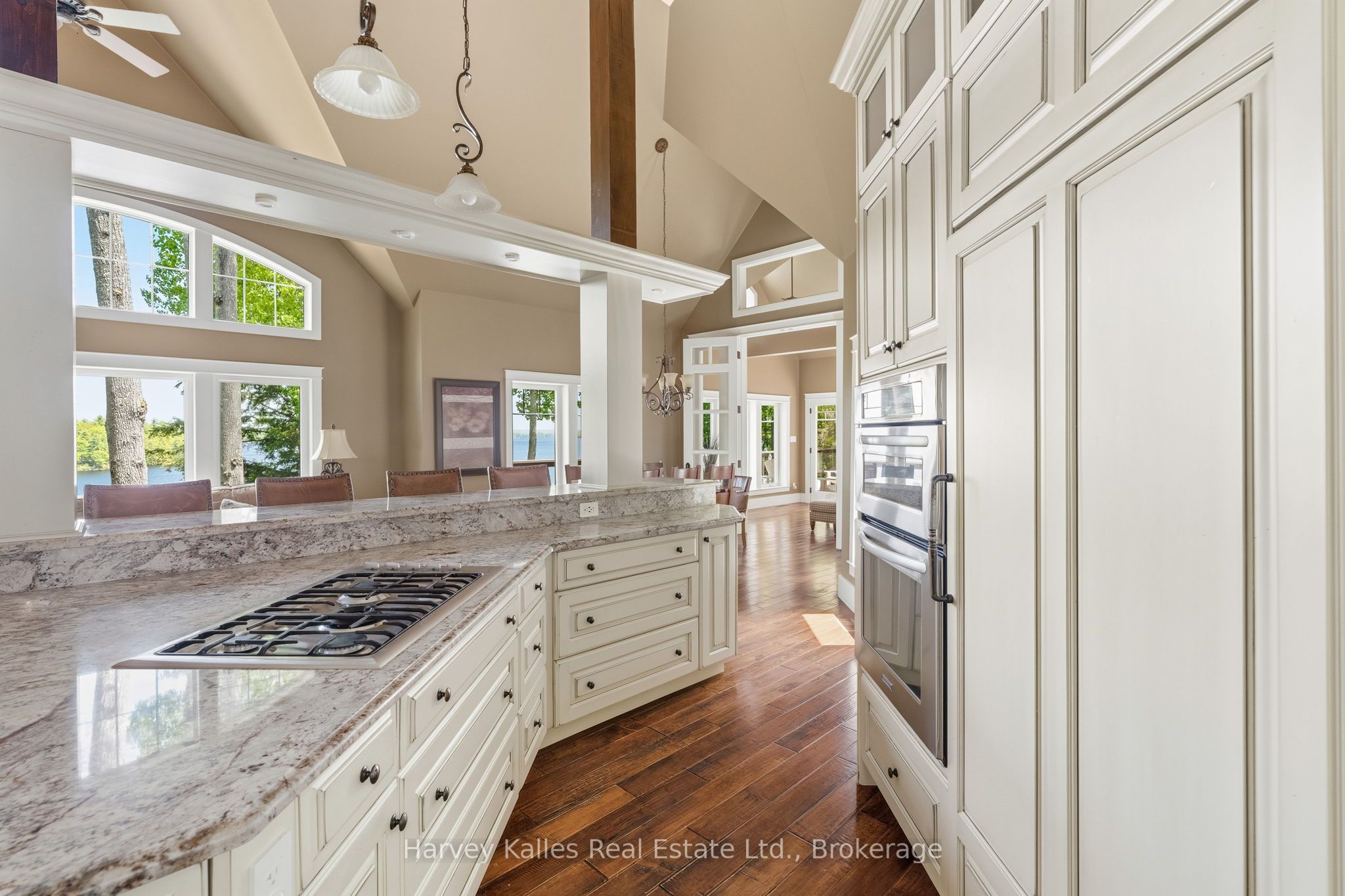 161 Town Line Road E Property Photo 16