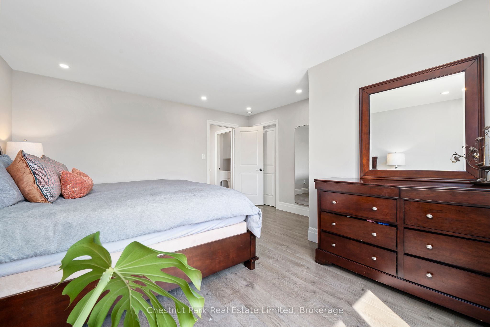 18 Curtis Street Property Photo 20