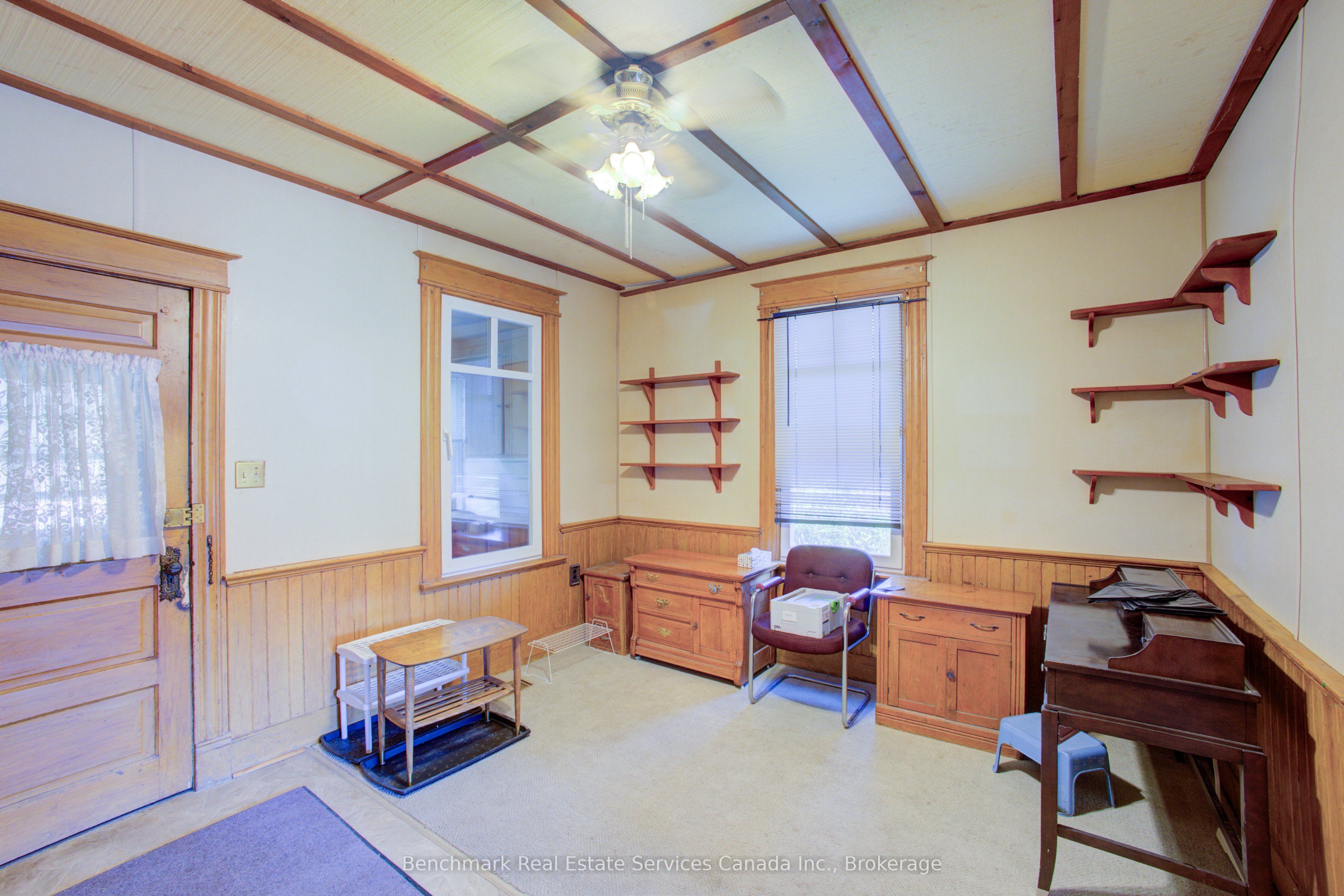 237 Thomas Street Property Photo 6