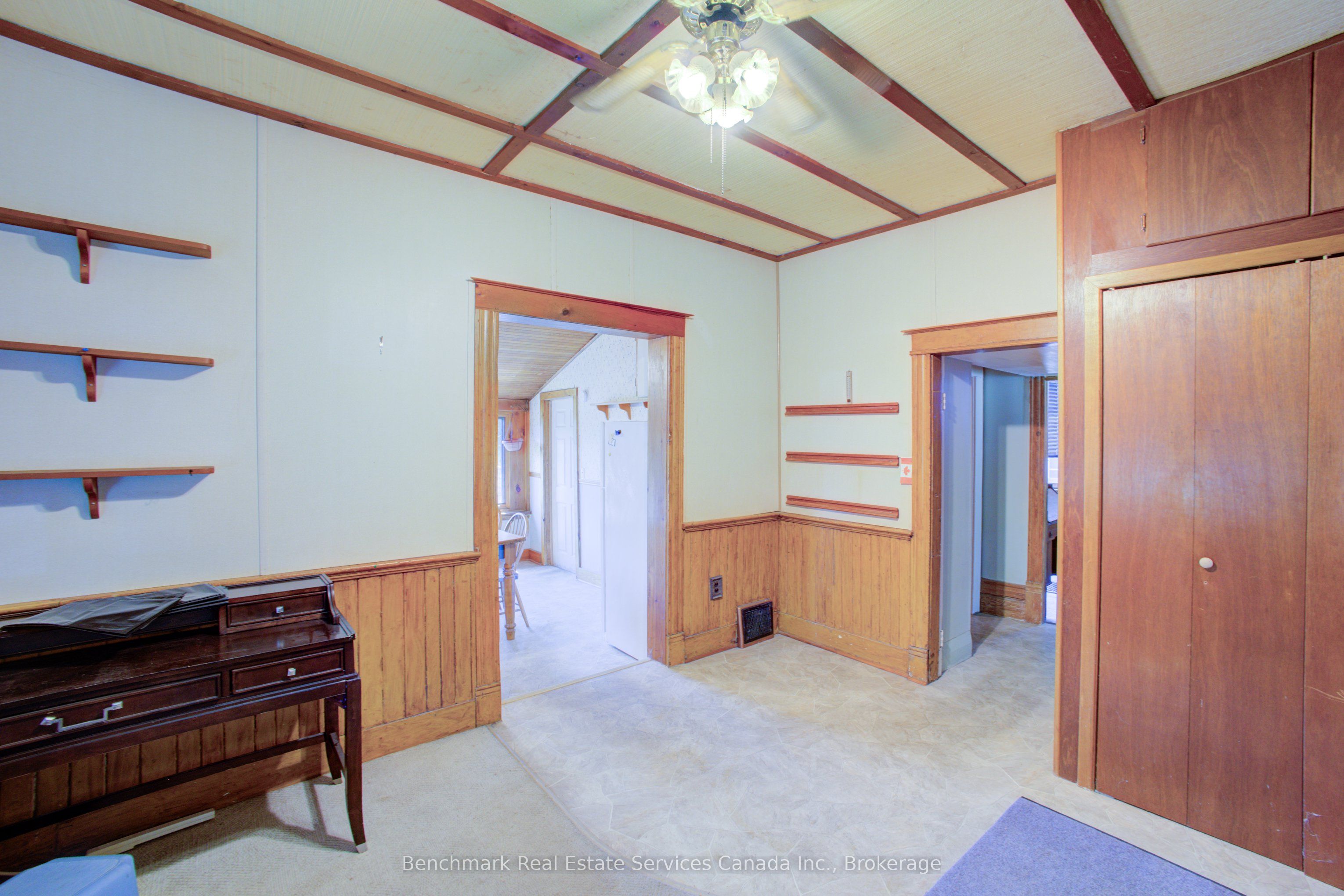 237 Thomas Street Property Photo 7