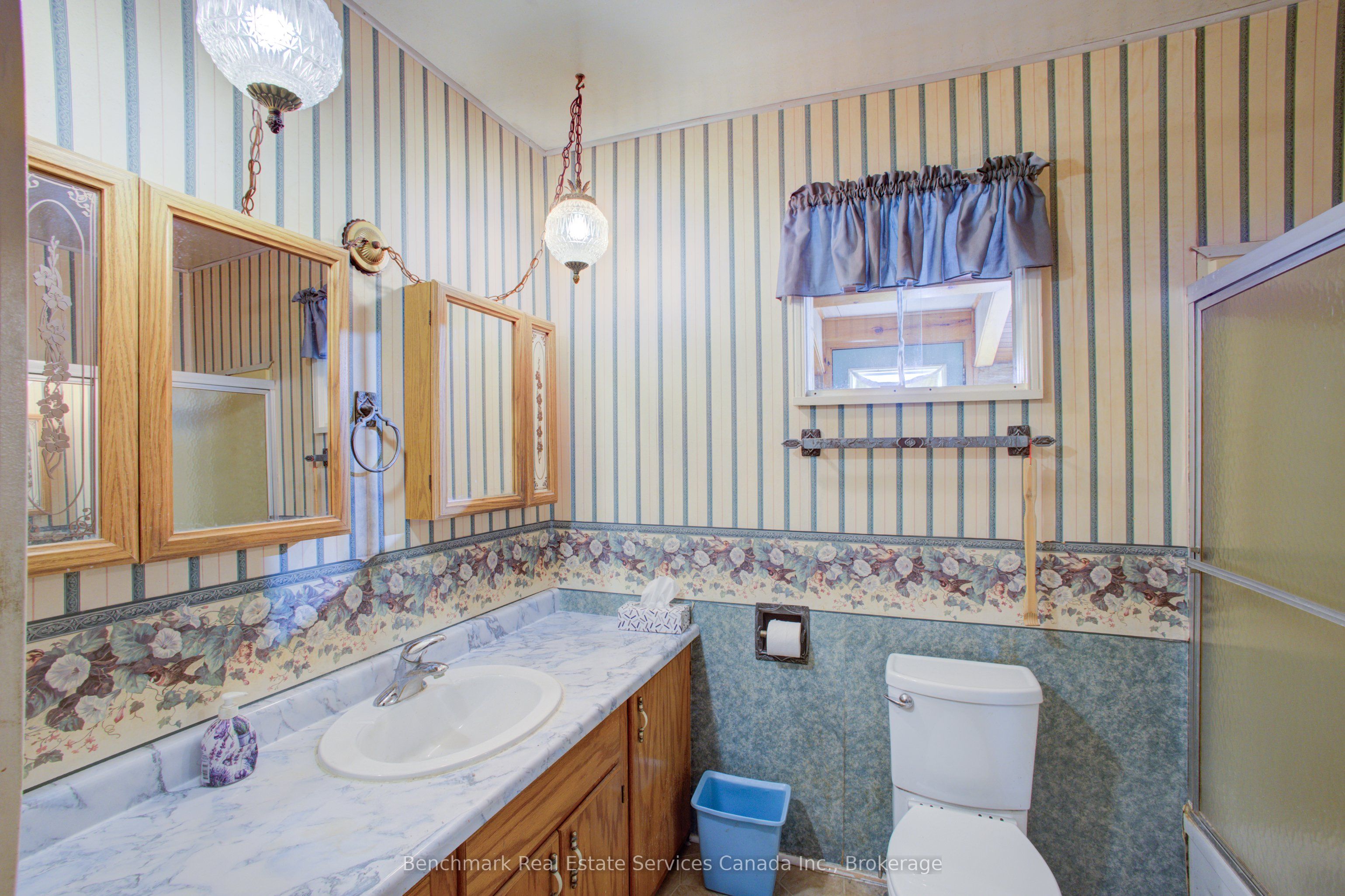 237 Thomas Street Property Photo 16