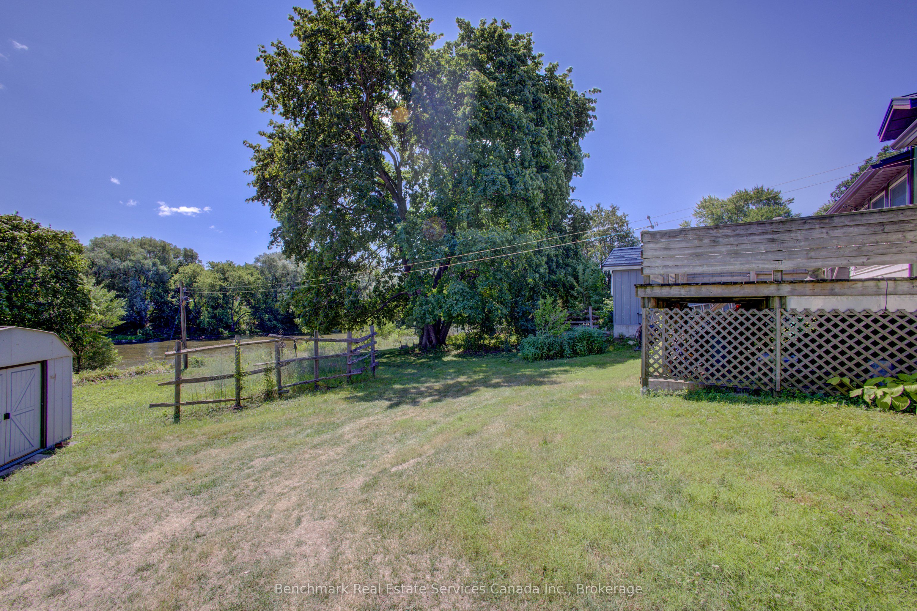 237 Thomas Street Property Photo 25