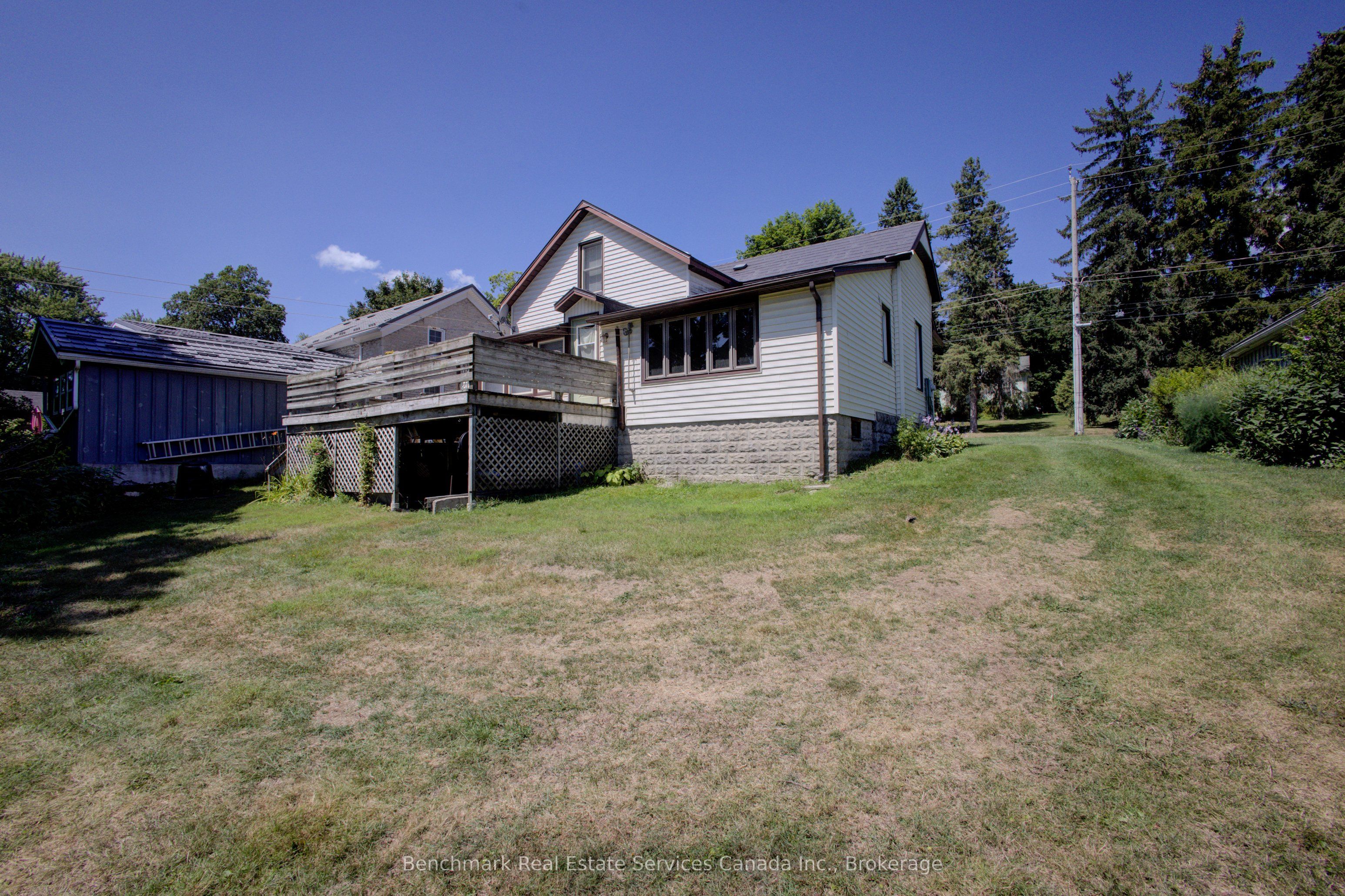 237 Thomas Street Property Photo 26