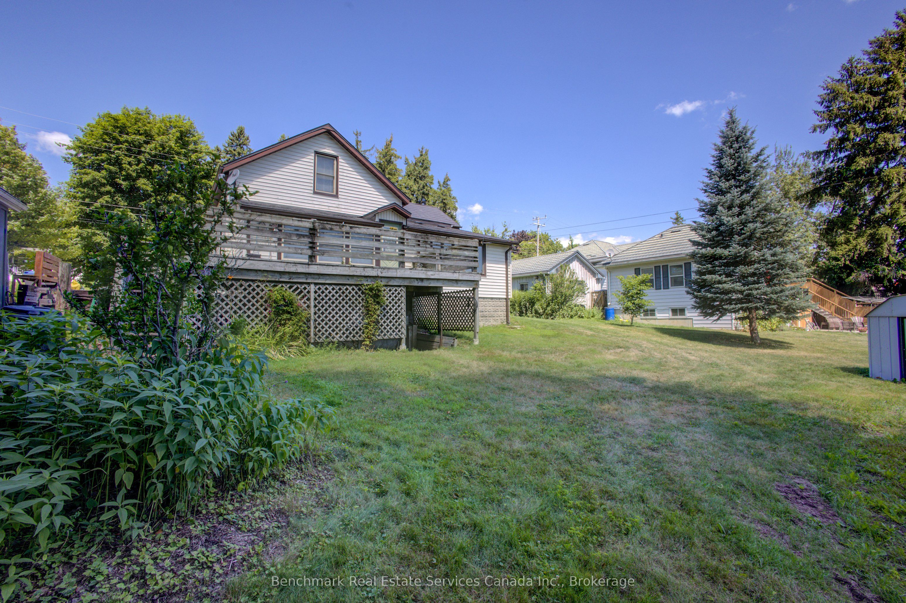 237 Thomas Street Property Photo 28