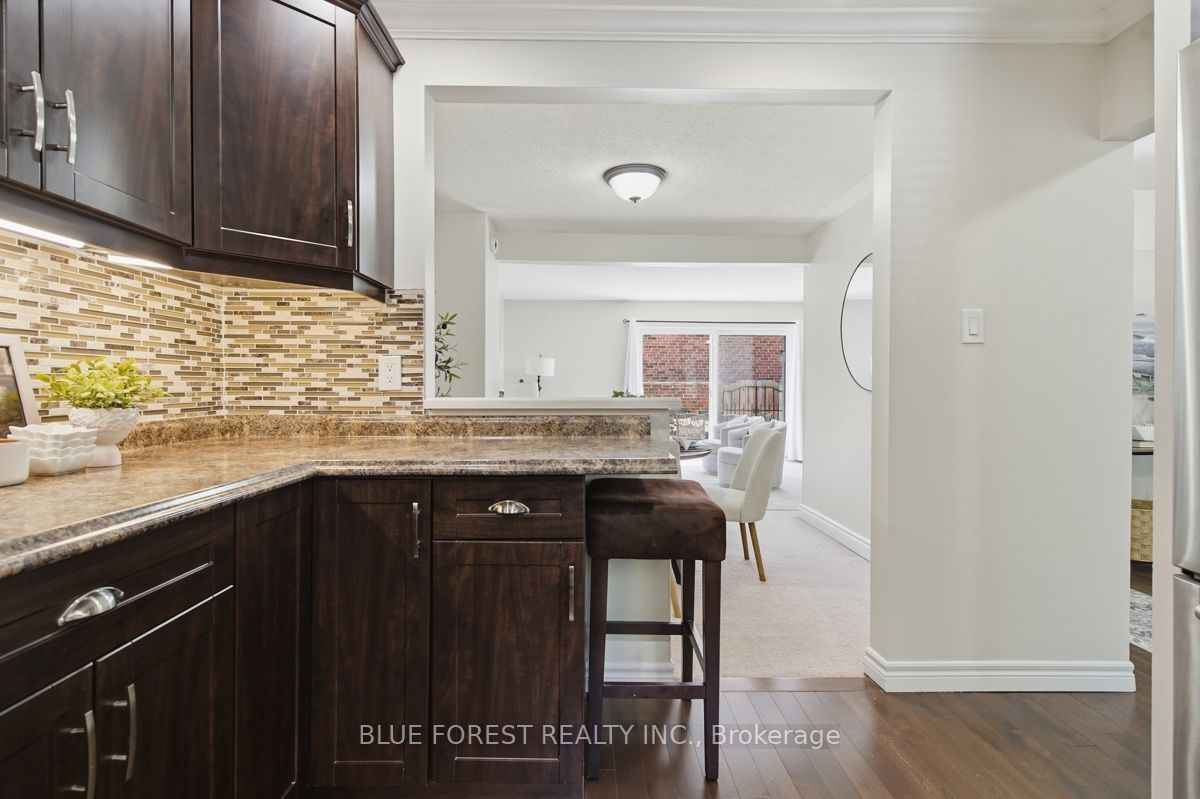 742 Fanshawe Park Road E Property Photo 18