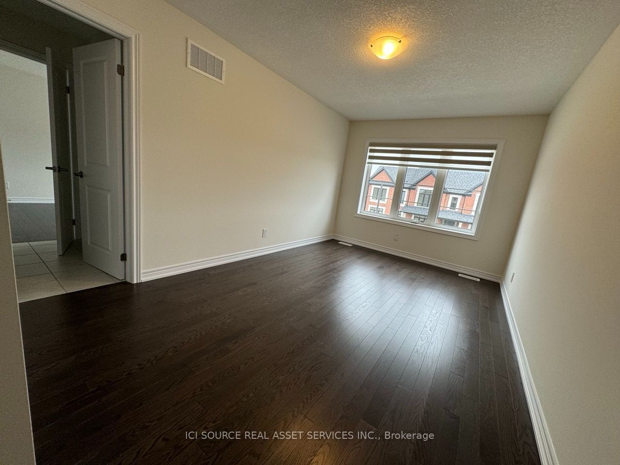 10 Guernsey Drive Property Photo 18