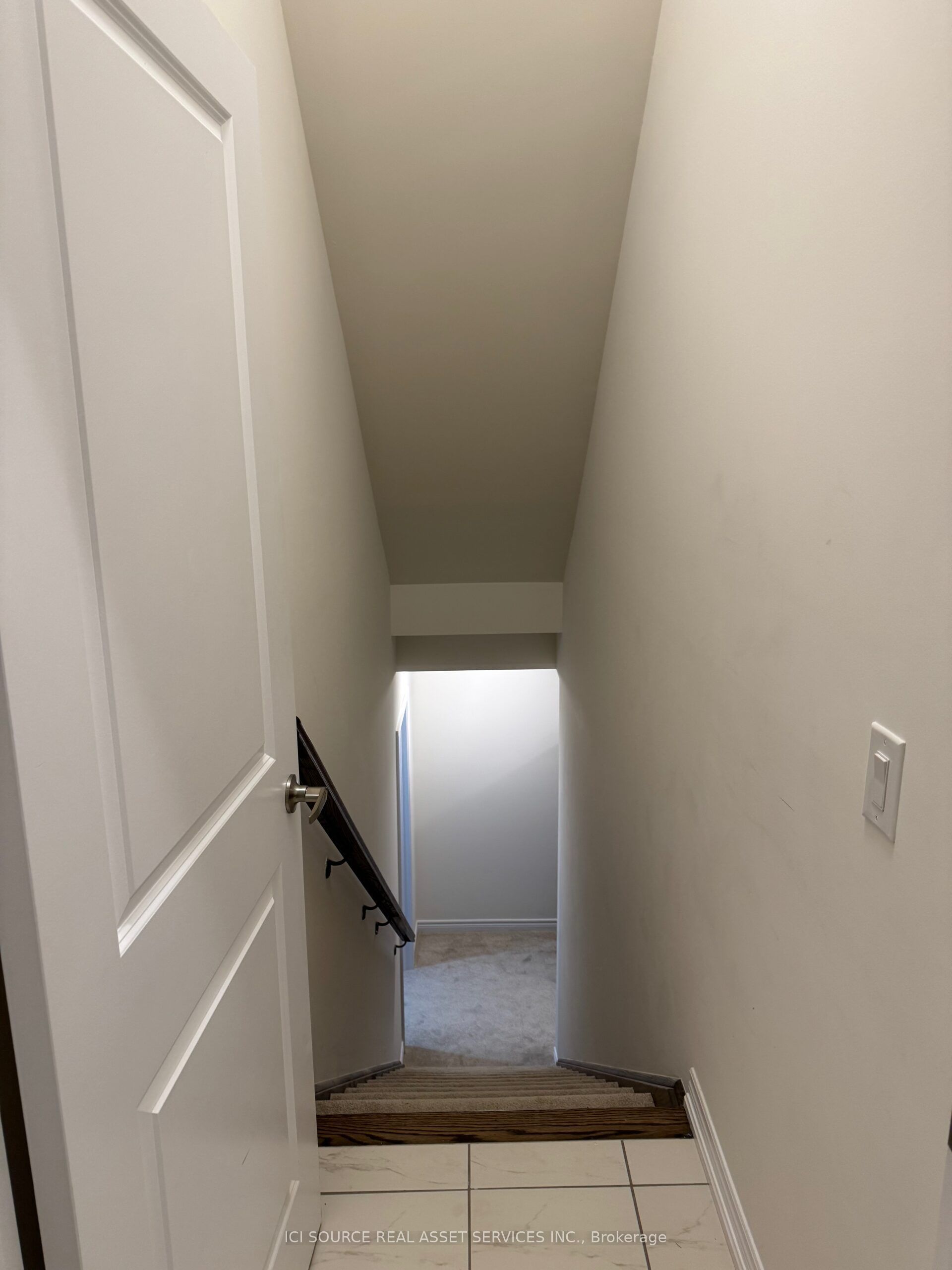 10 Guernsey Drive Property Photo 31