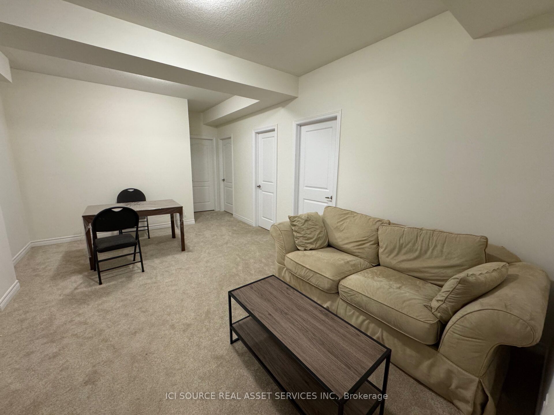 10 Guernsey Drive Property Photo 35