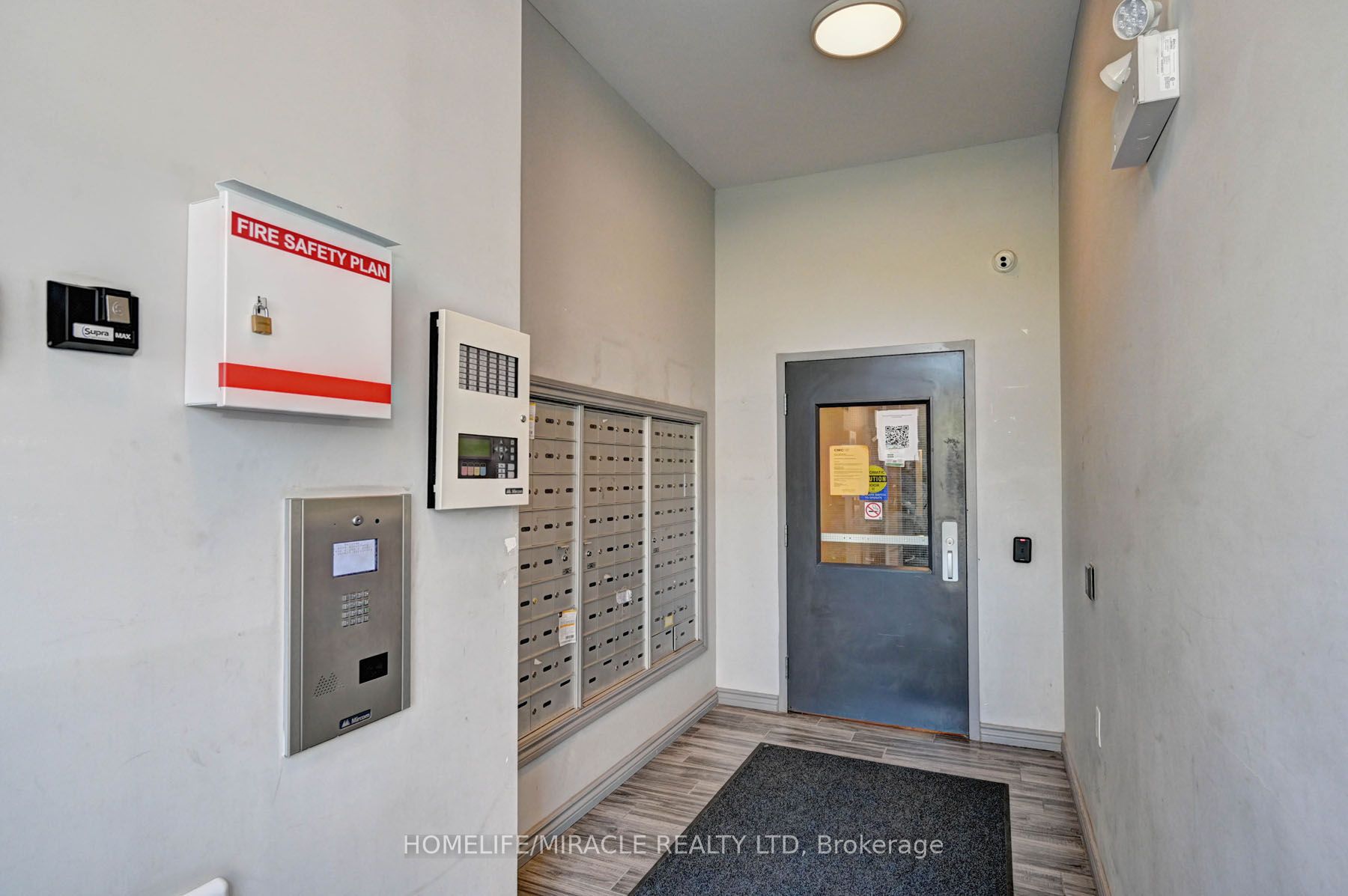 275 Larch Street 209f Property Photo 4