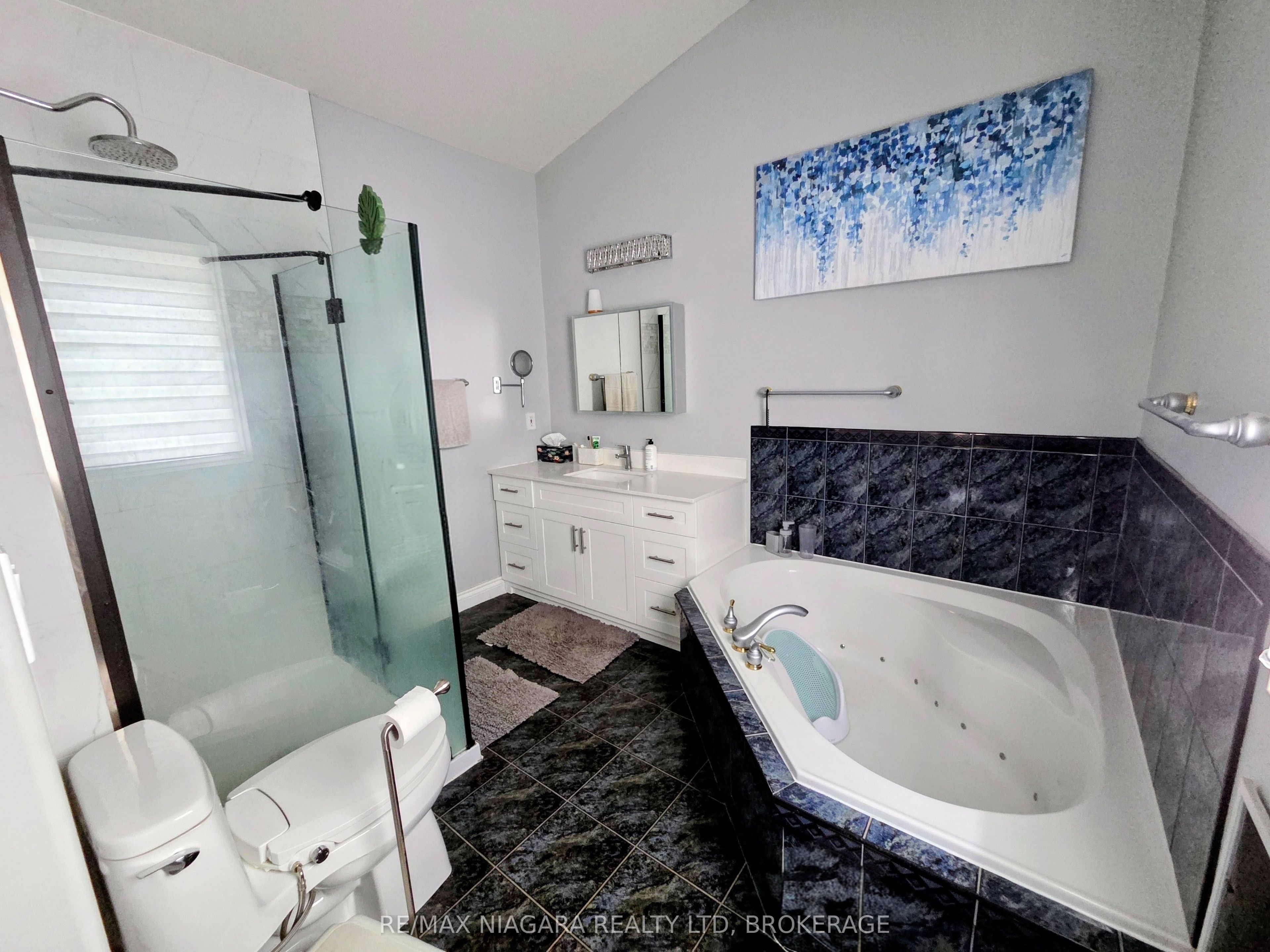 1487 Barron Road Property Photo 9