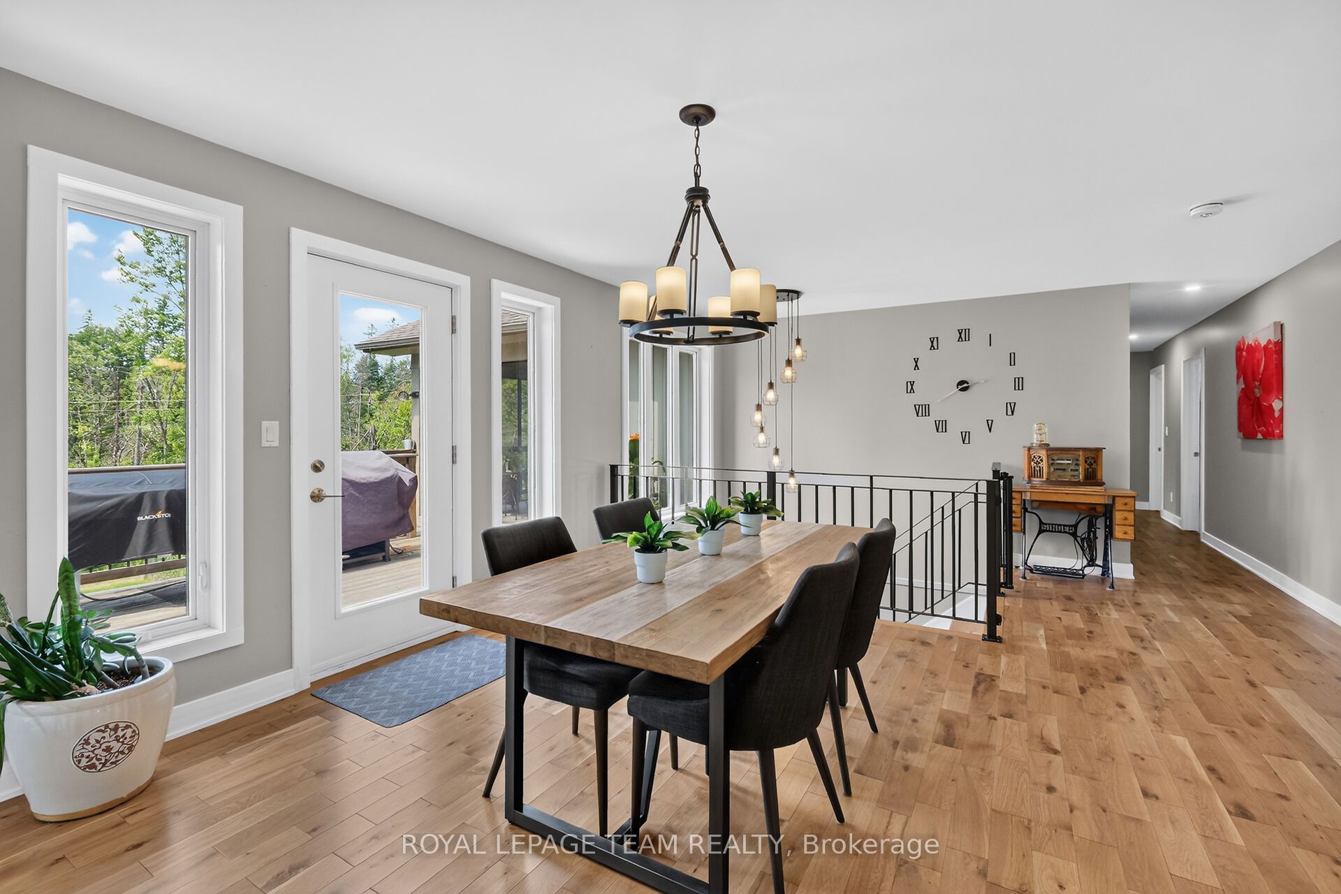 1830 Rollin Road Property Photo 8