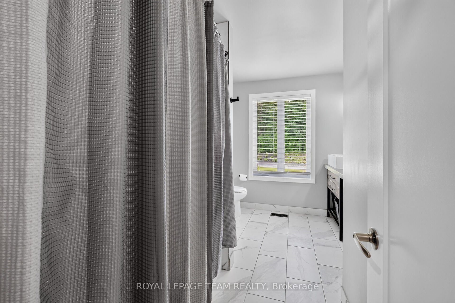 1830 Rollin Road Property Photo 23