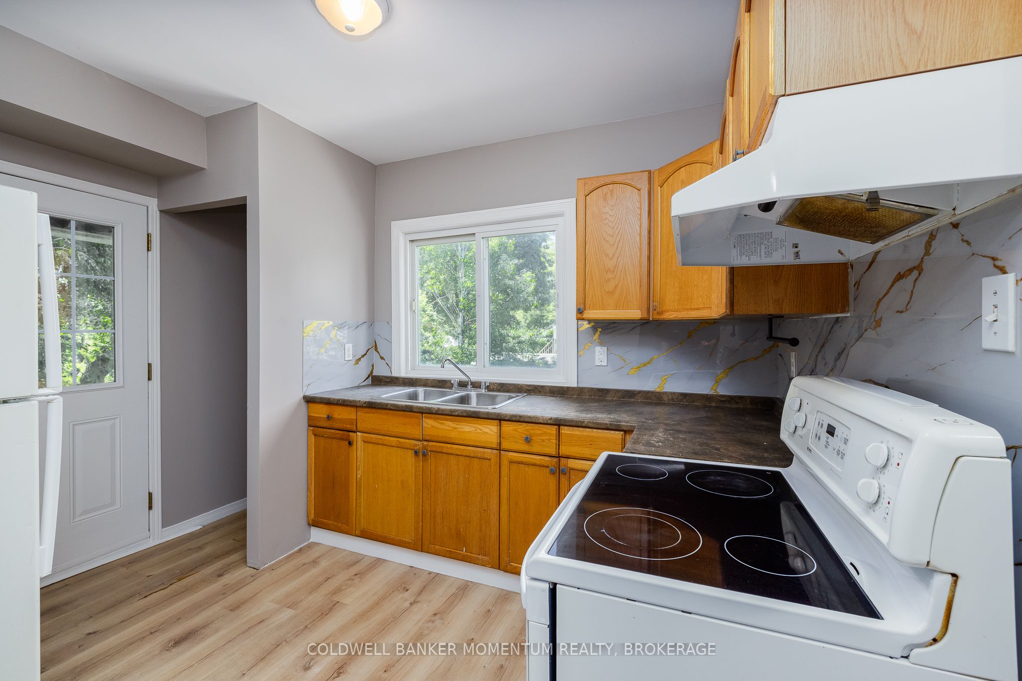 25 Gale Crescent Property Photo 13