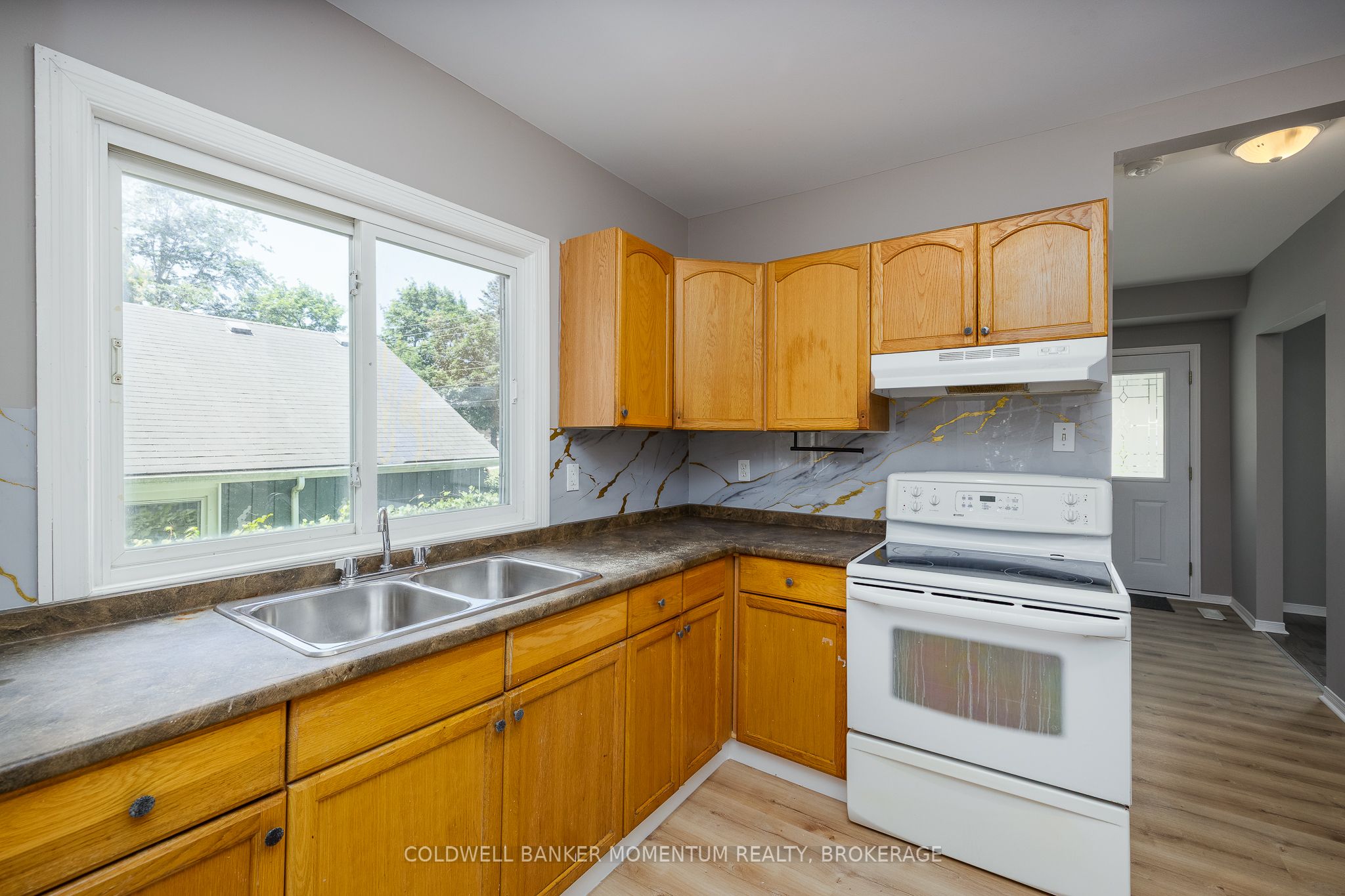 25 Gale Crescent Property Photo 14