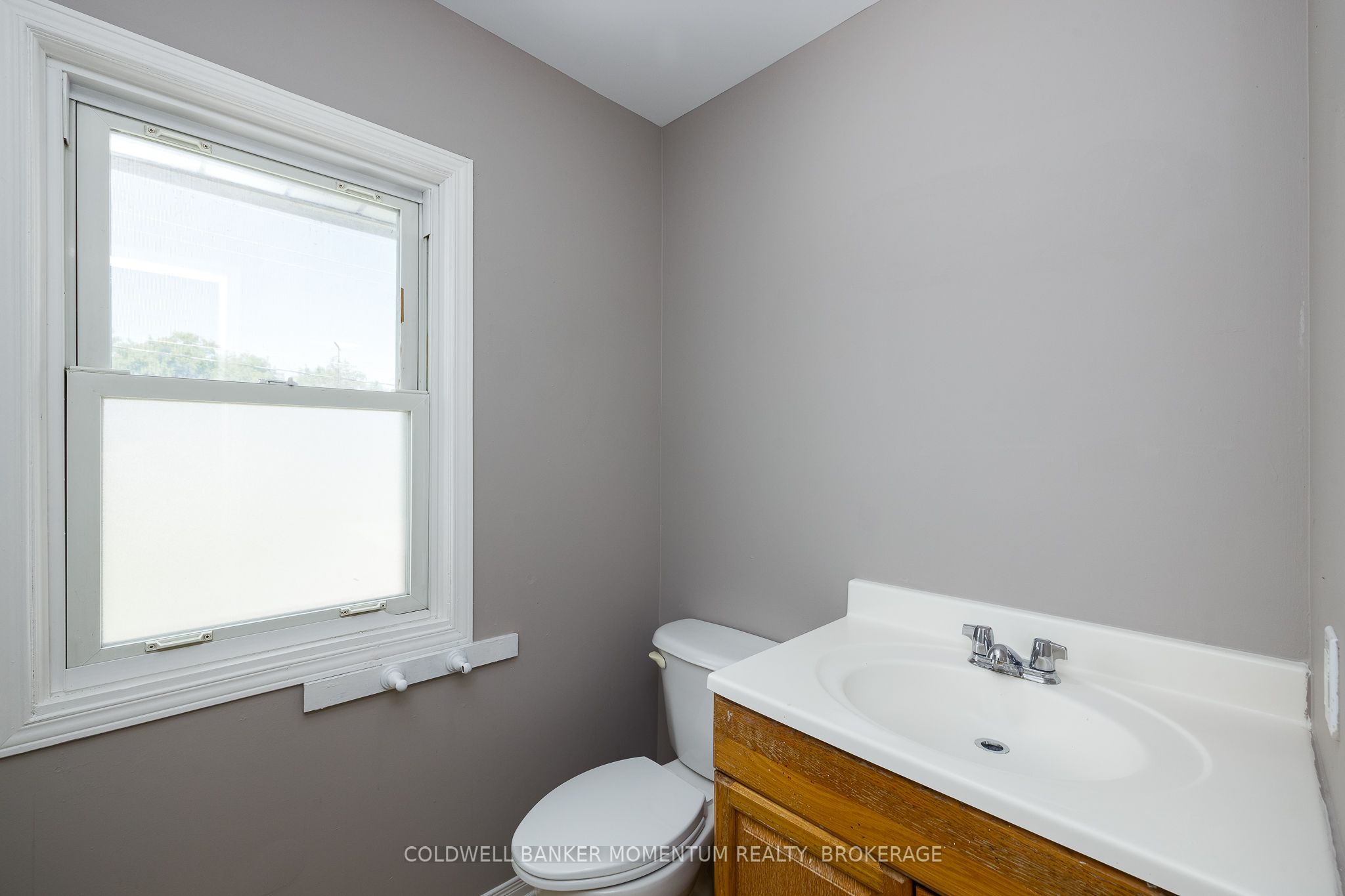 25 Gale Crescent Property Photo 16