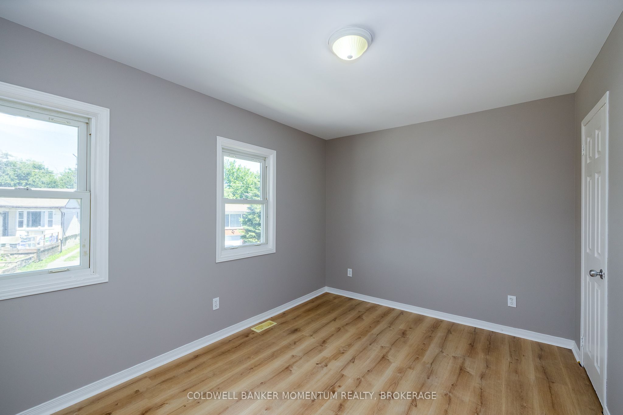 25 Gale Crescent Property Photo 18