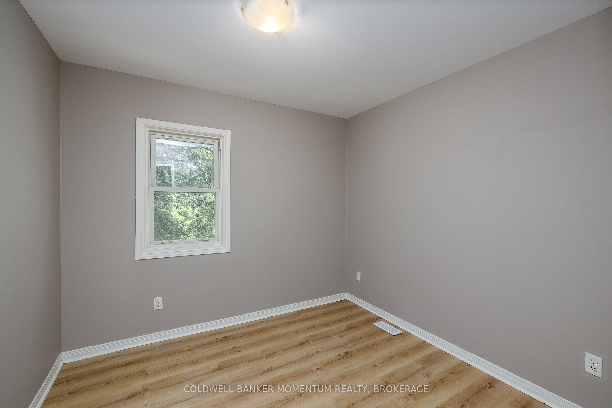 25 Gale Crescent Property Photo 22
