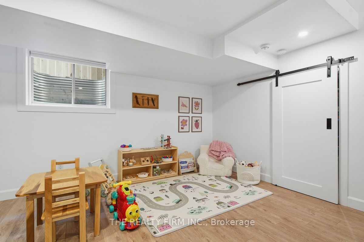 1316 Twilite Boulevard Property Photo 28