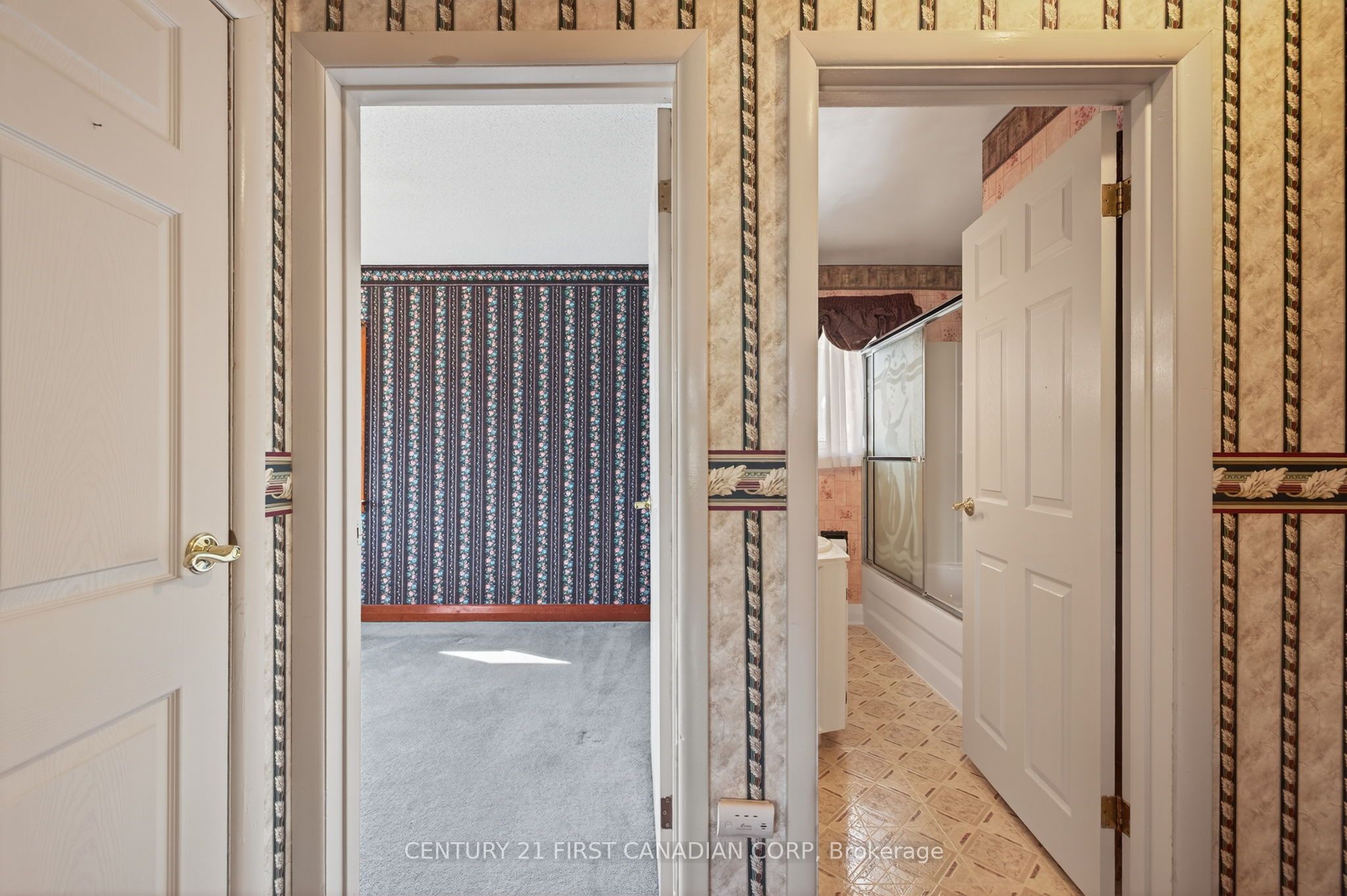5147 Egremont Drive Property Photo 13