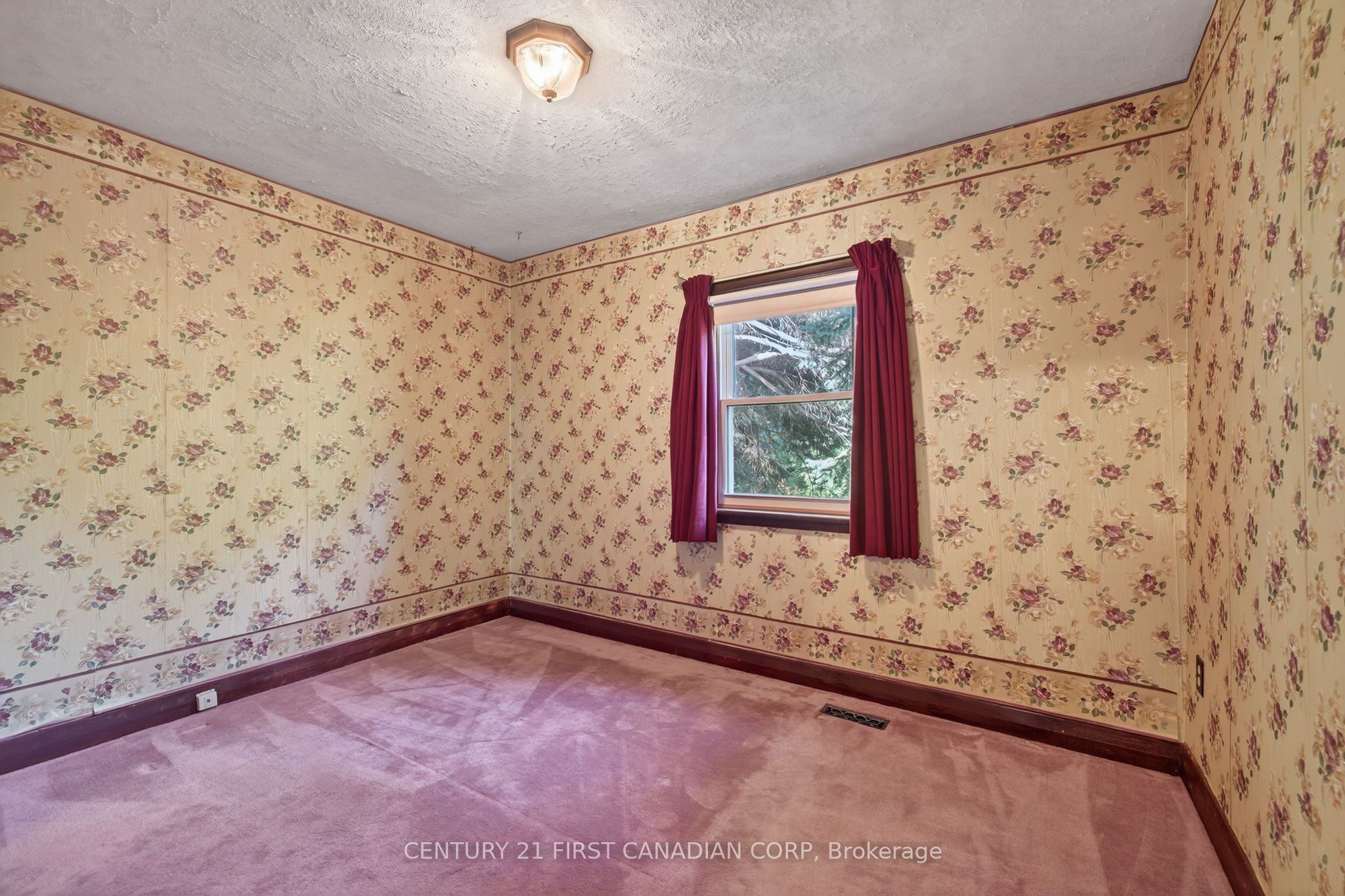 5147 Egremont Drive Property Photo 16
