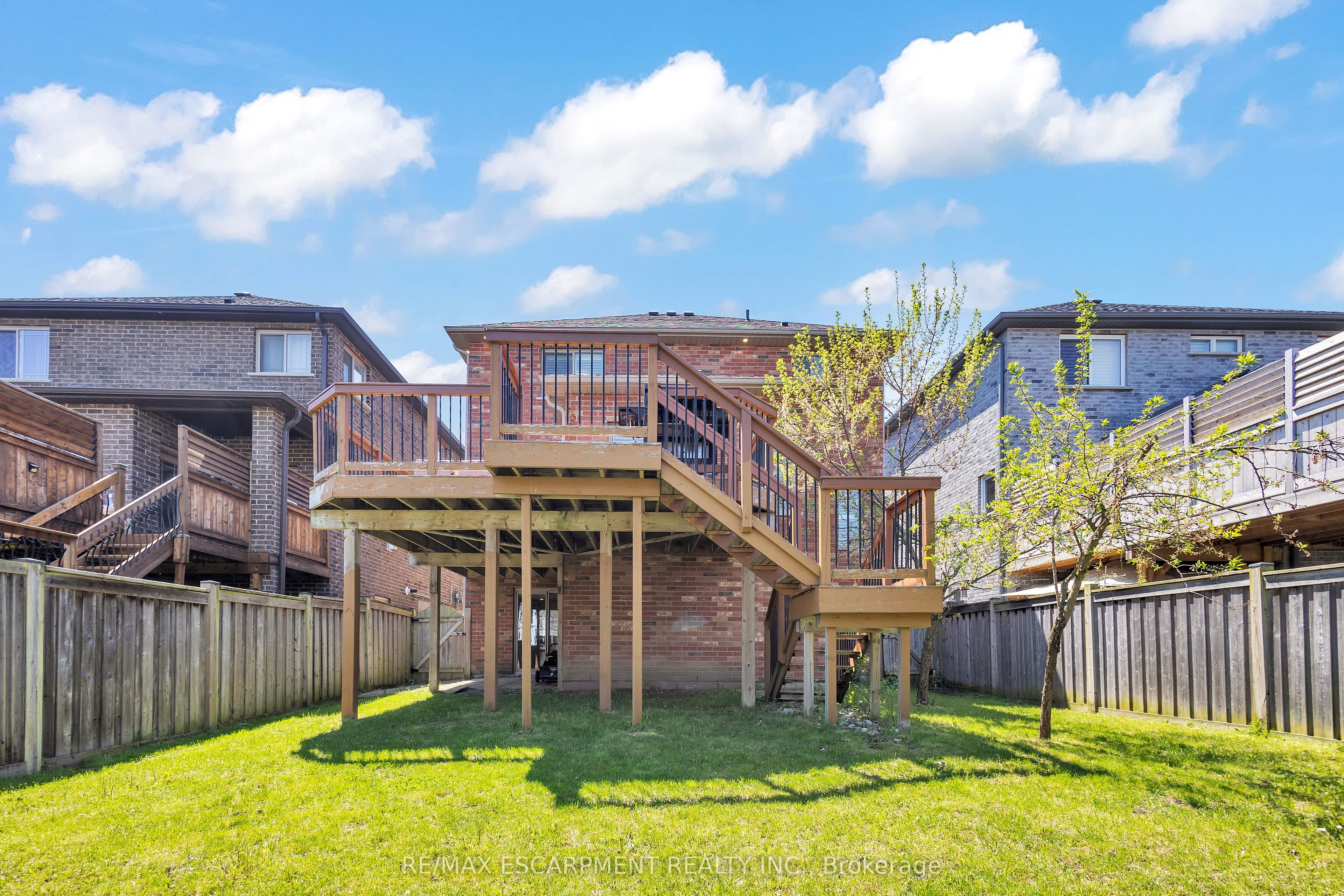 73 Fitzgerald Drive Property Photo 8