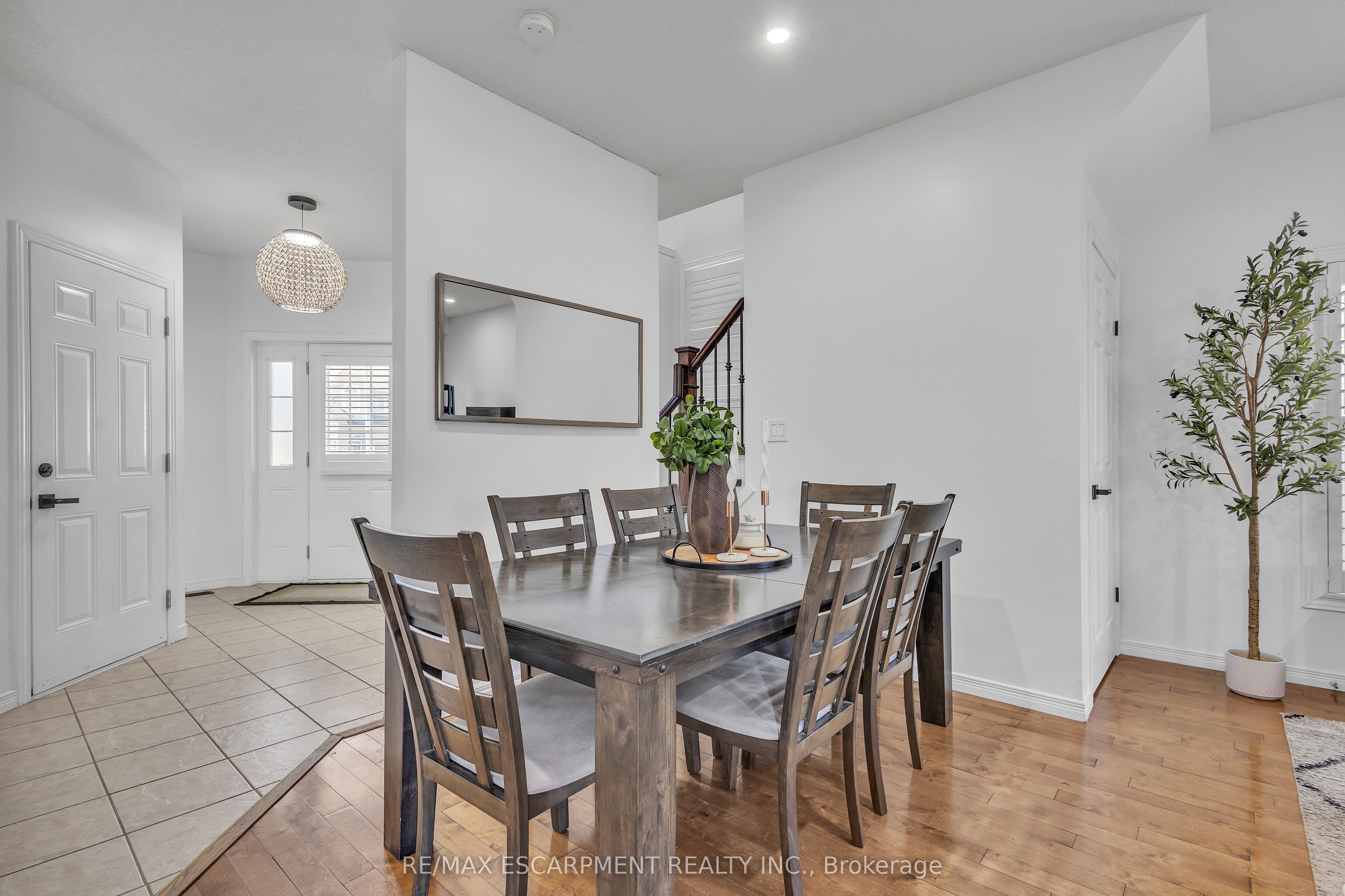73 Fitzgerald Drive Property Photo 13
