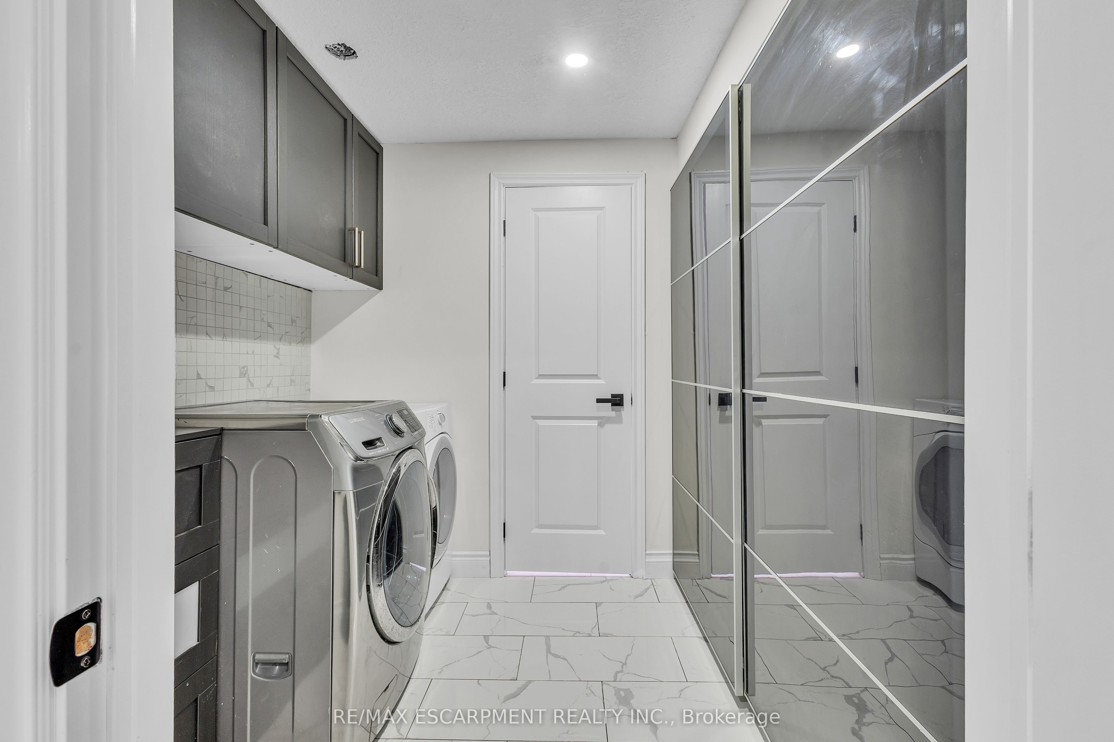 73 Fitzgerald Drive Property Photo 45