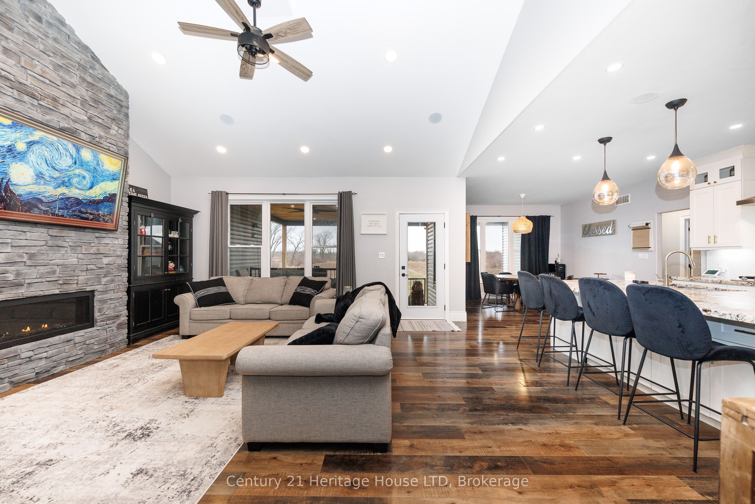 856 Lorraine Road Property Photo 7