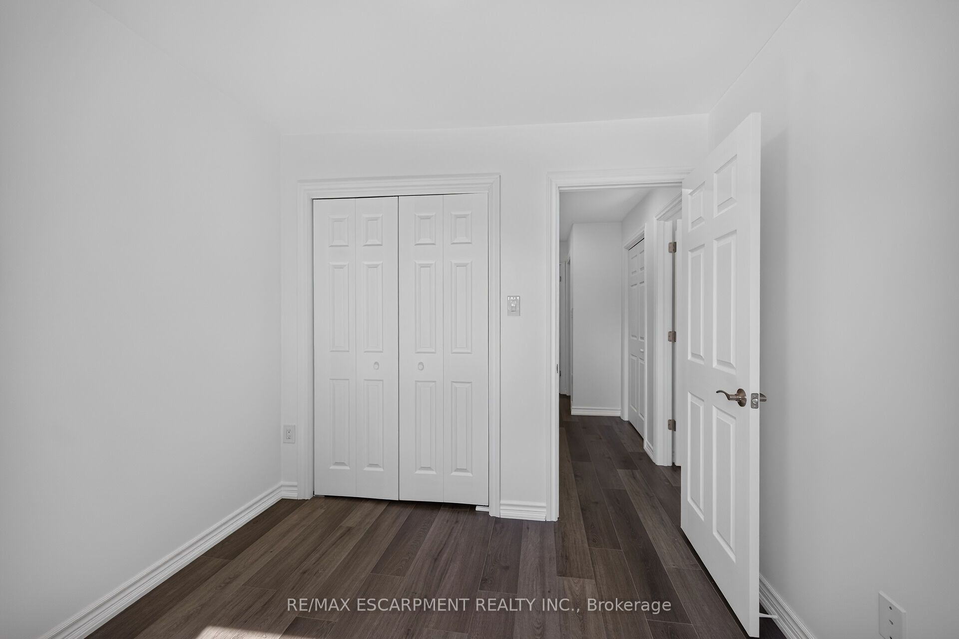 199 York Road 2 Property Photo 29