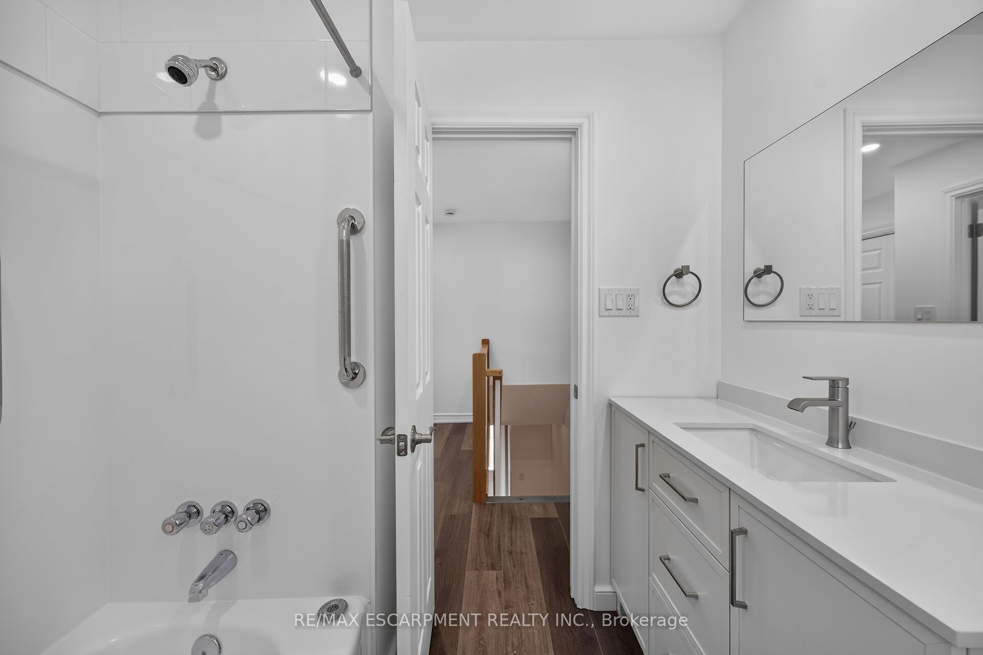 199 York Road 2 Property Photo 33