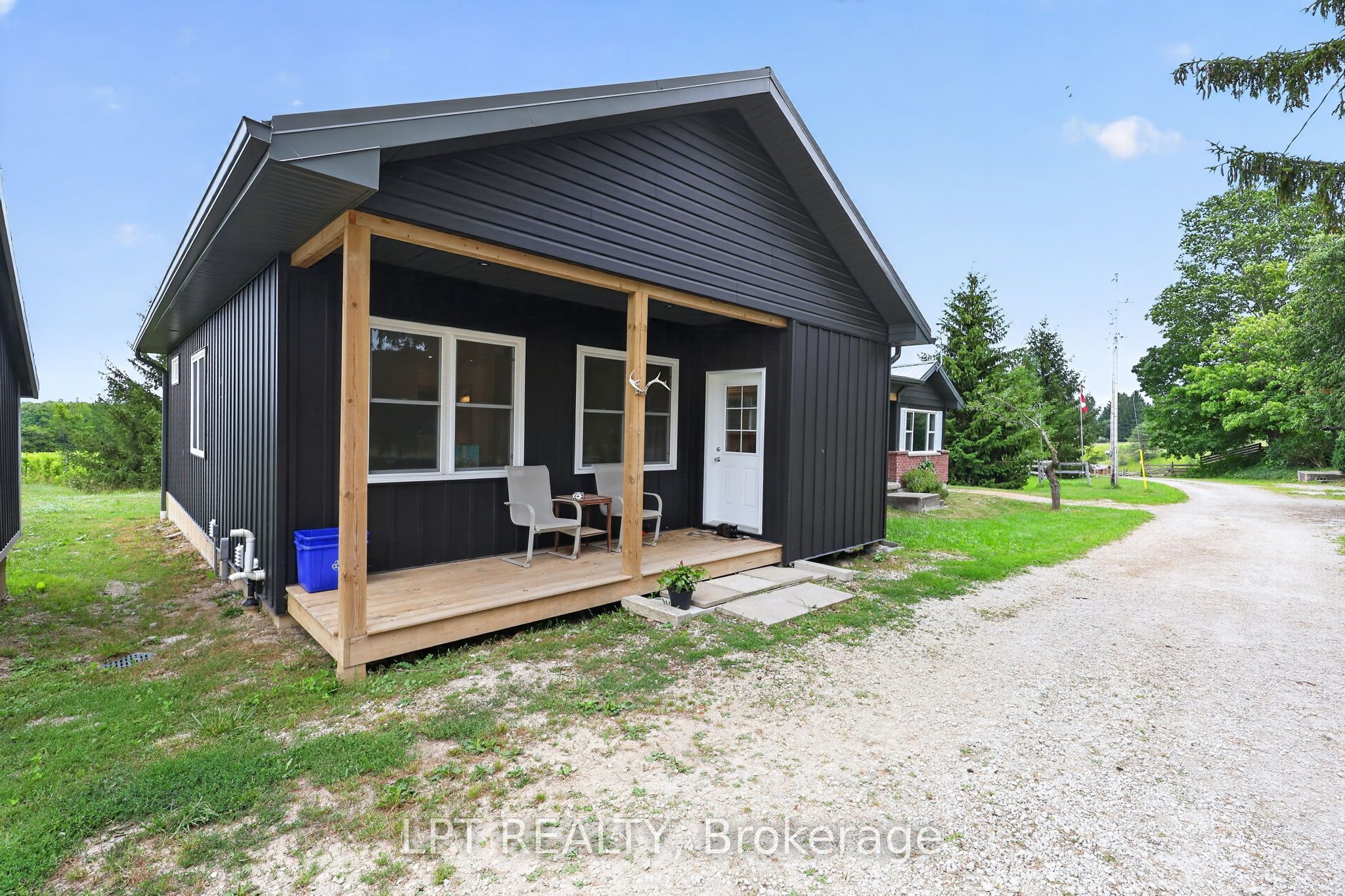 416476 10th Line S Property Photo 19