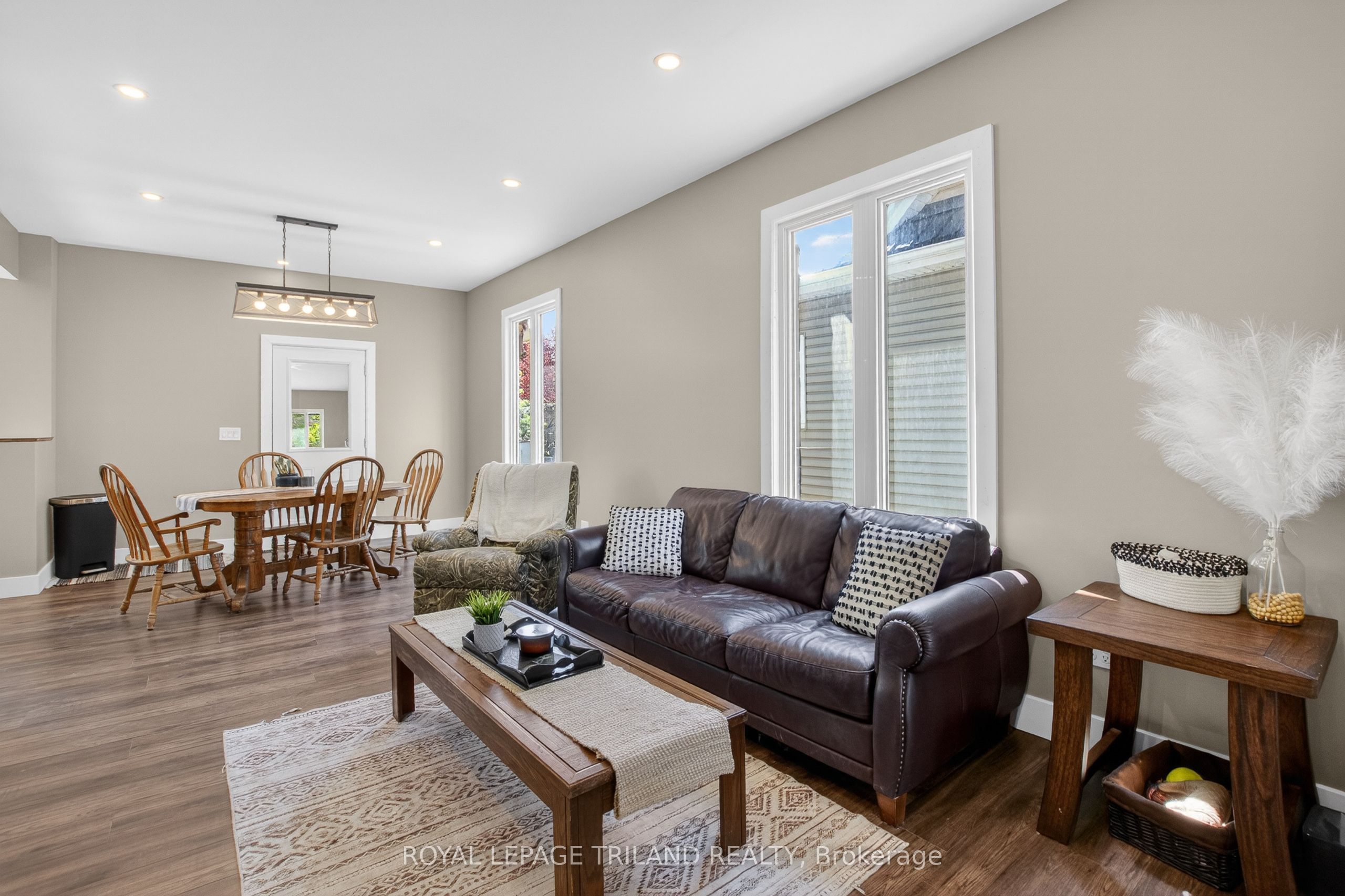 73.5 Hughes Street Property Photo 8