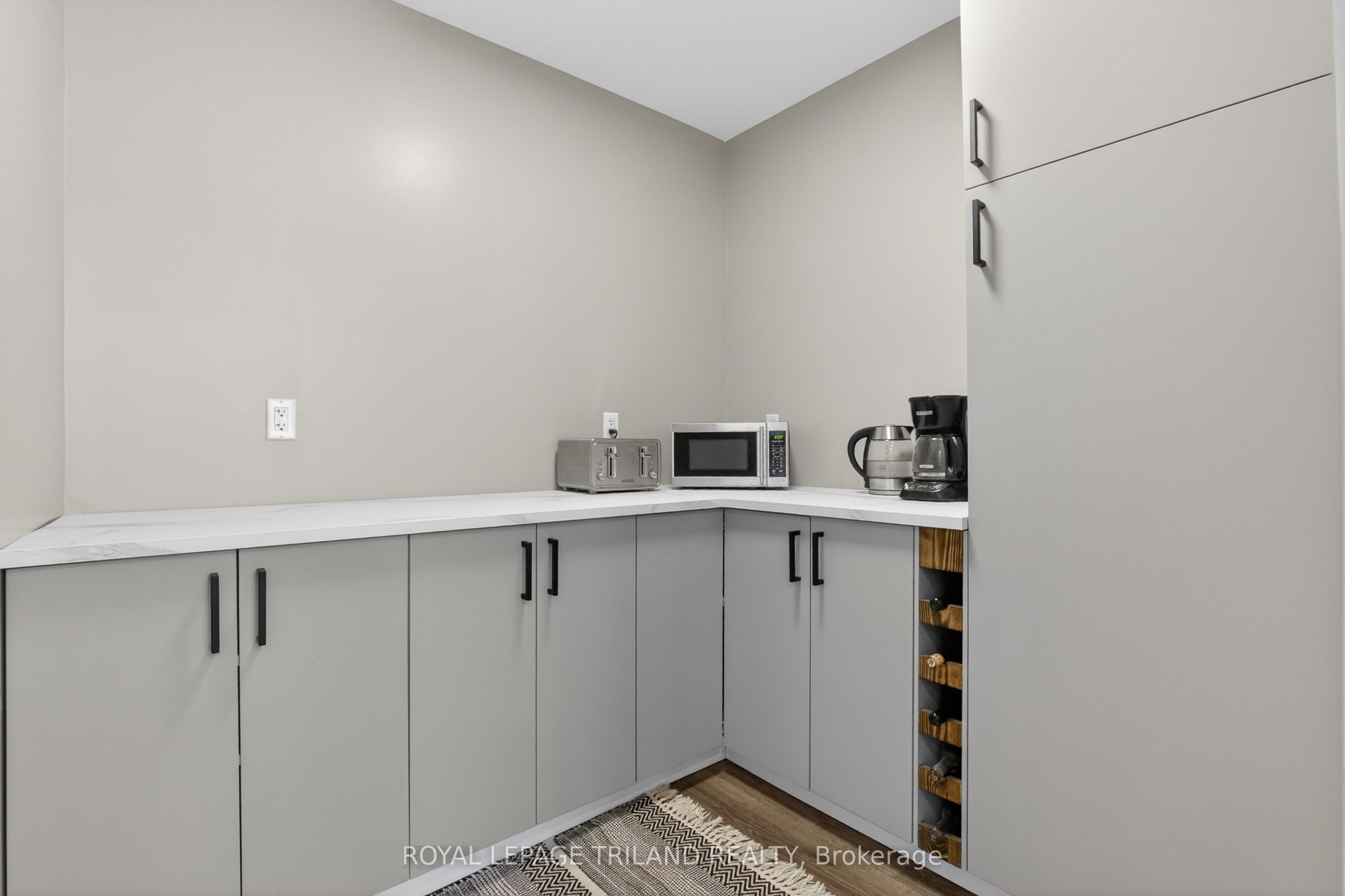 73.5 Hughes Street Property Photo 17