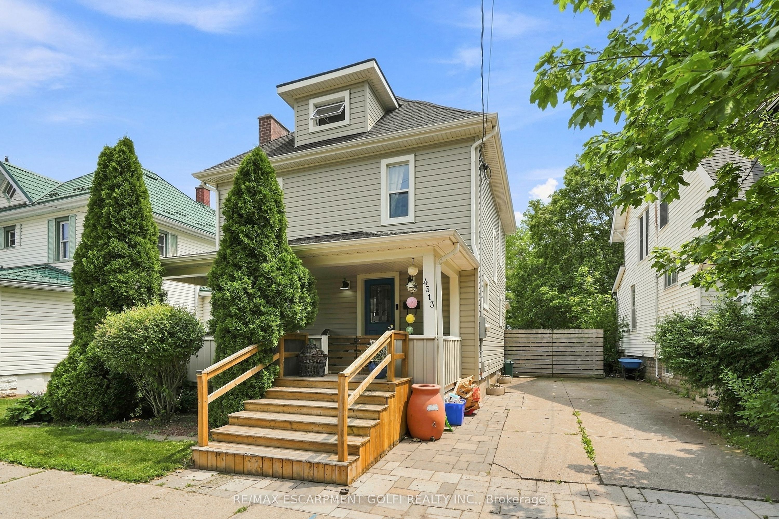 4313 Central Avenue Property Photo 1