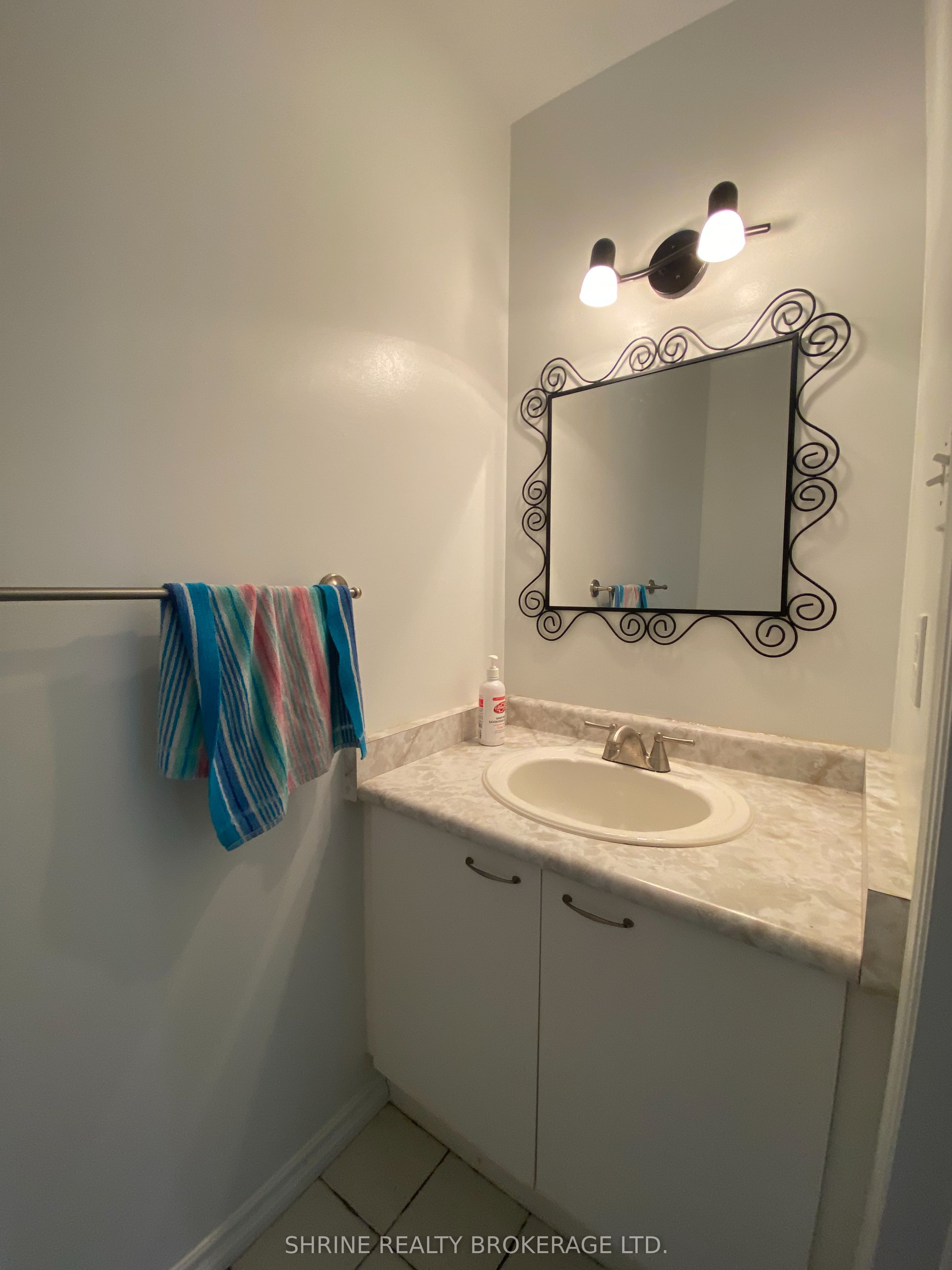 70 Chapman Court 19 Property Photo 11