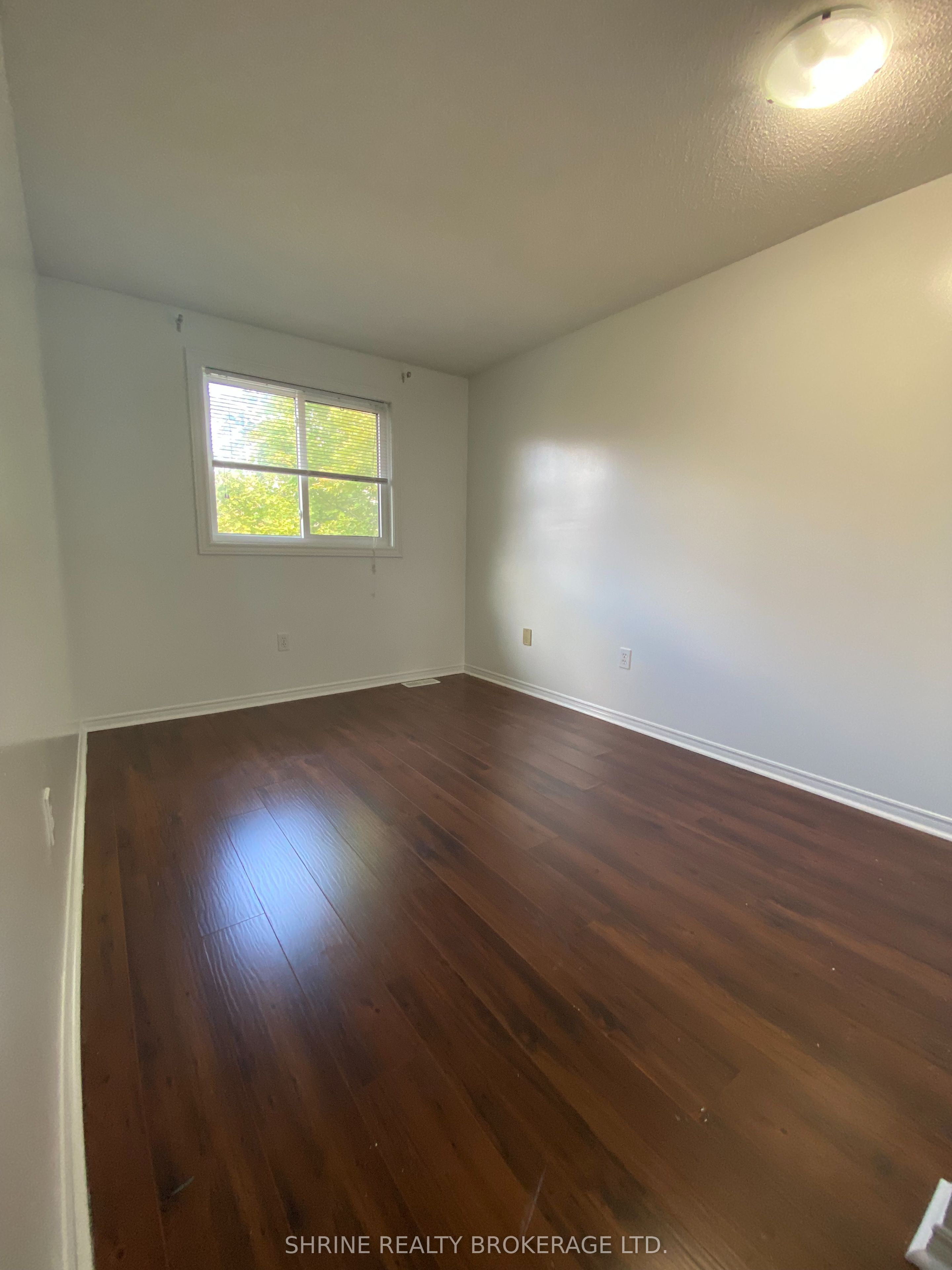 70 Chapman Court 19 Property Photo 19