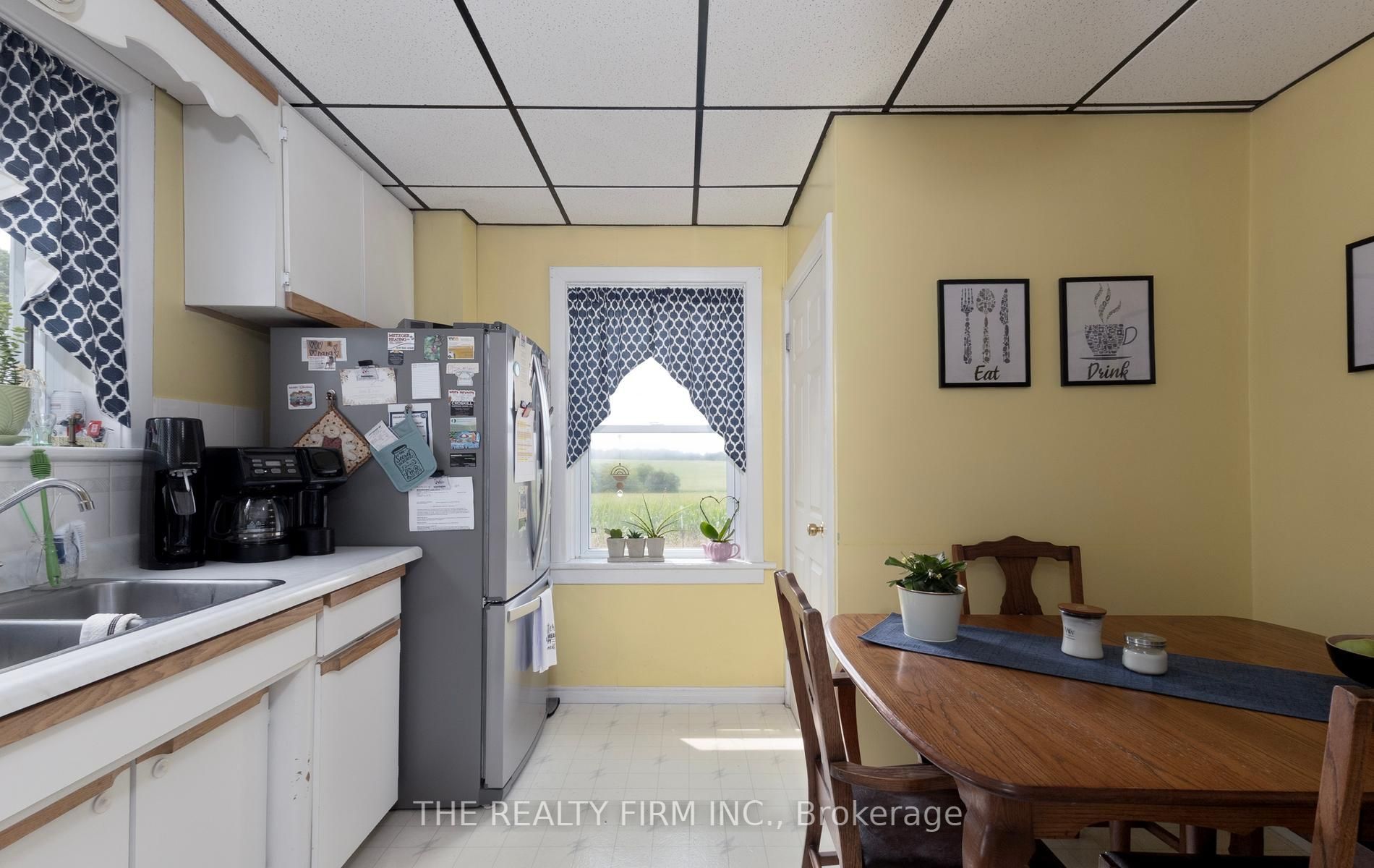 44703 Perth Line Property Photo 5