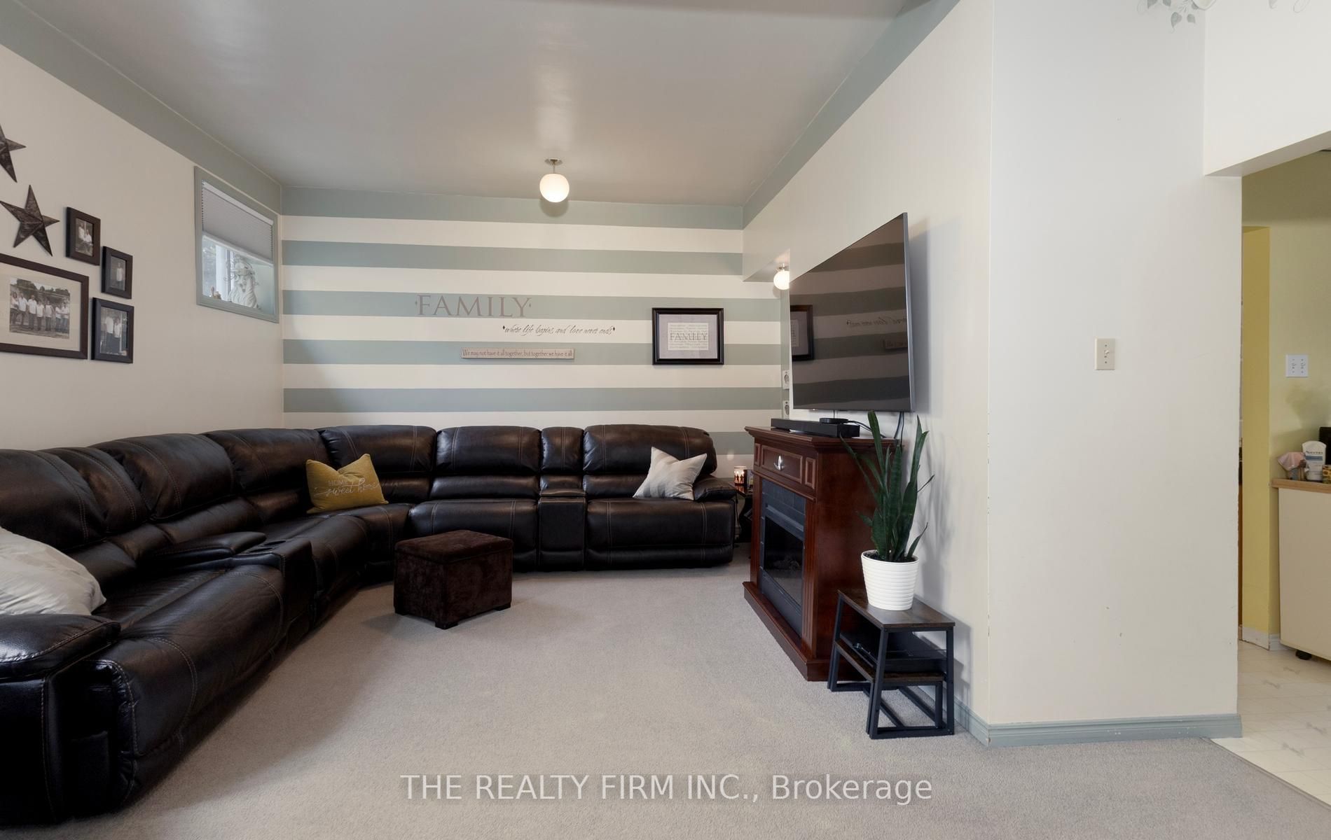 44703 Perth Line Property Photo 9